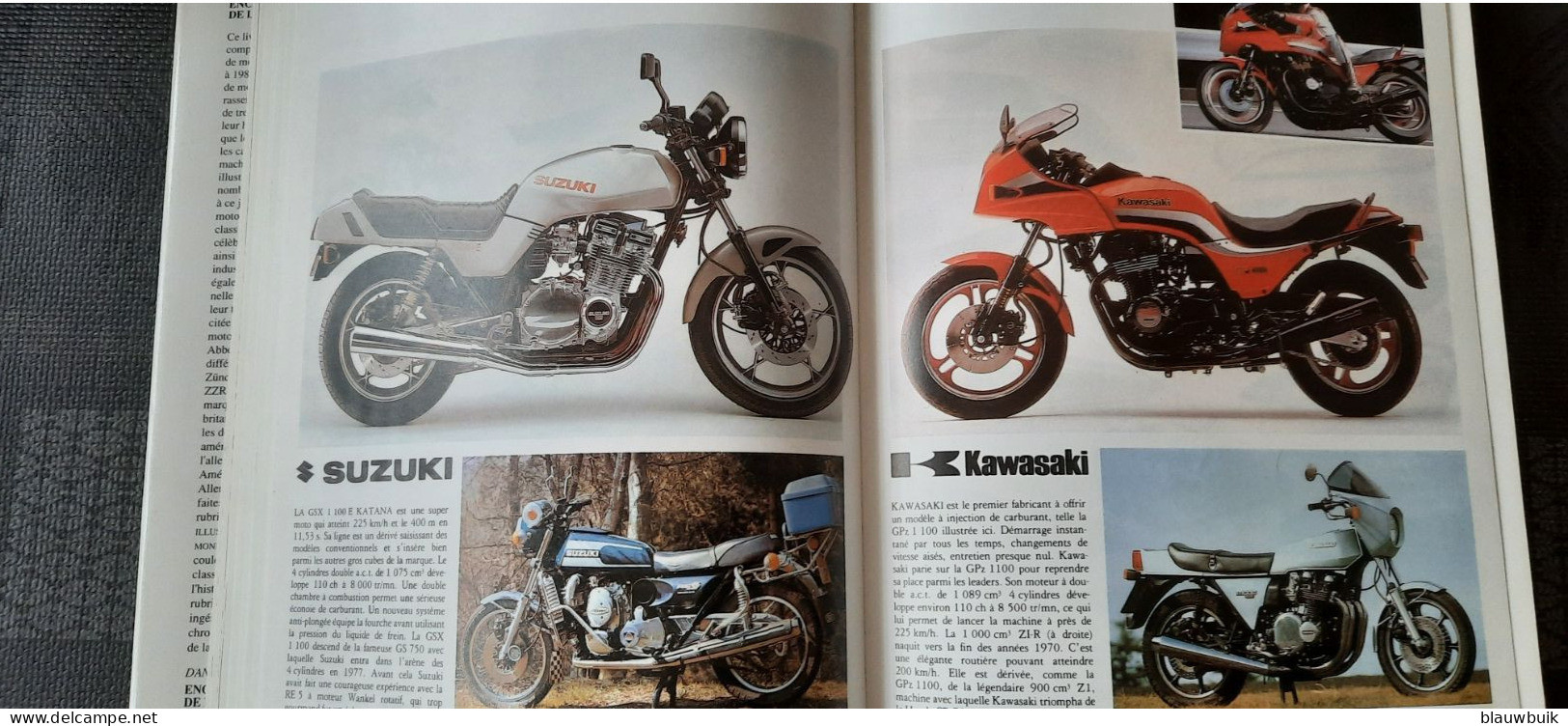 3x motorboeken + 5 motorpins