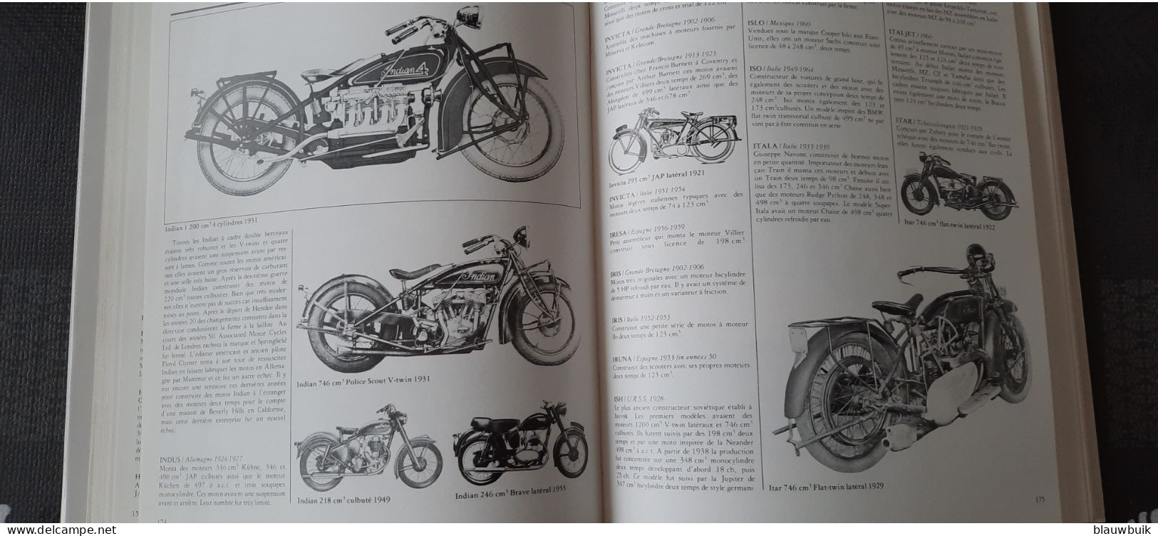 3x motorboeken + 5 motorpins