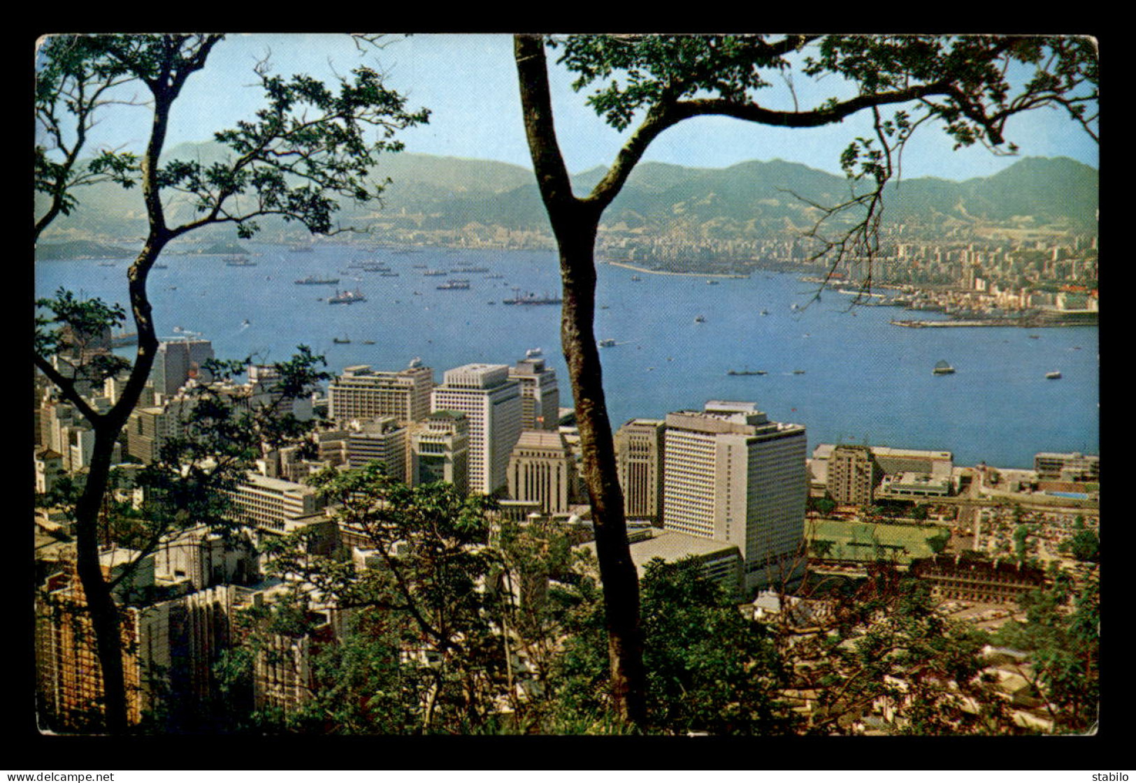 CHINE - HONG-KONG - TRADING CENTRE - China (Hong Kong)