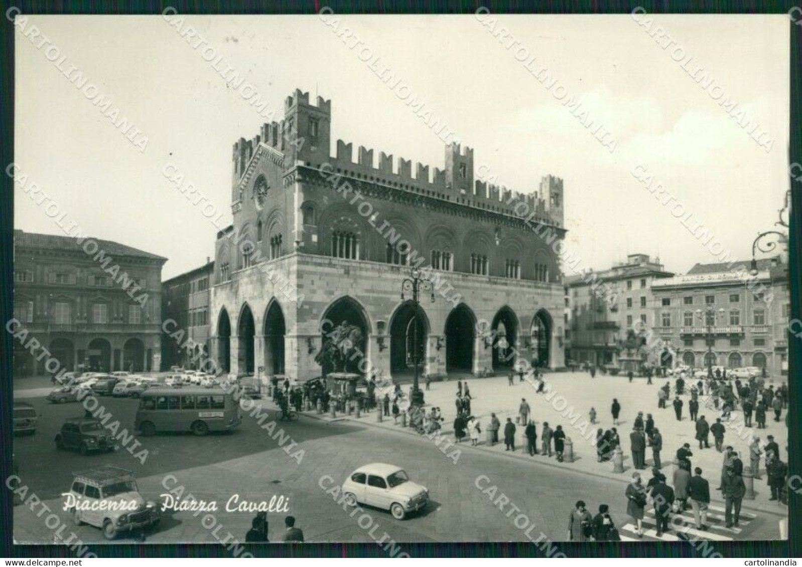 Piacenza Città Auto Corriera Foto FG Cartolina KV7027 - Piacenza