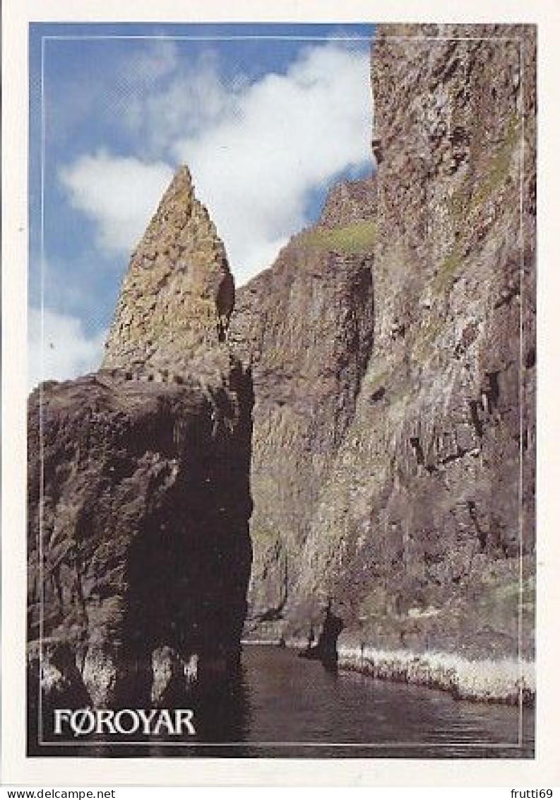 AK 212938 FAROE ISLANDS - Vestmannabjorgini - Faroe Islands