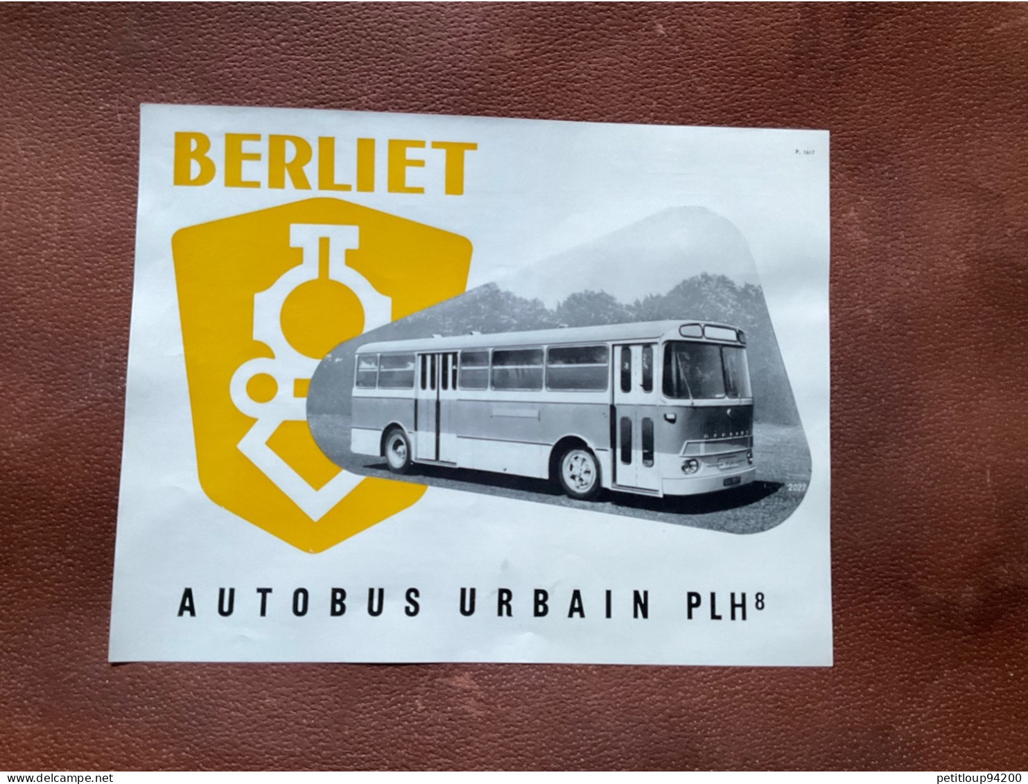 (22) DOCUMENT Commercial  BERLIET Autobus et Autocars