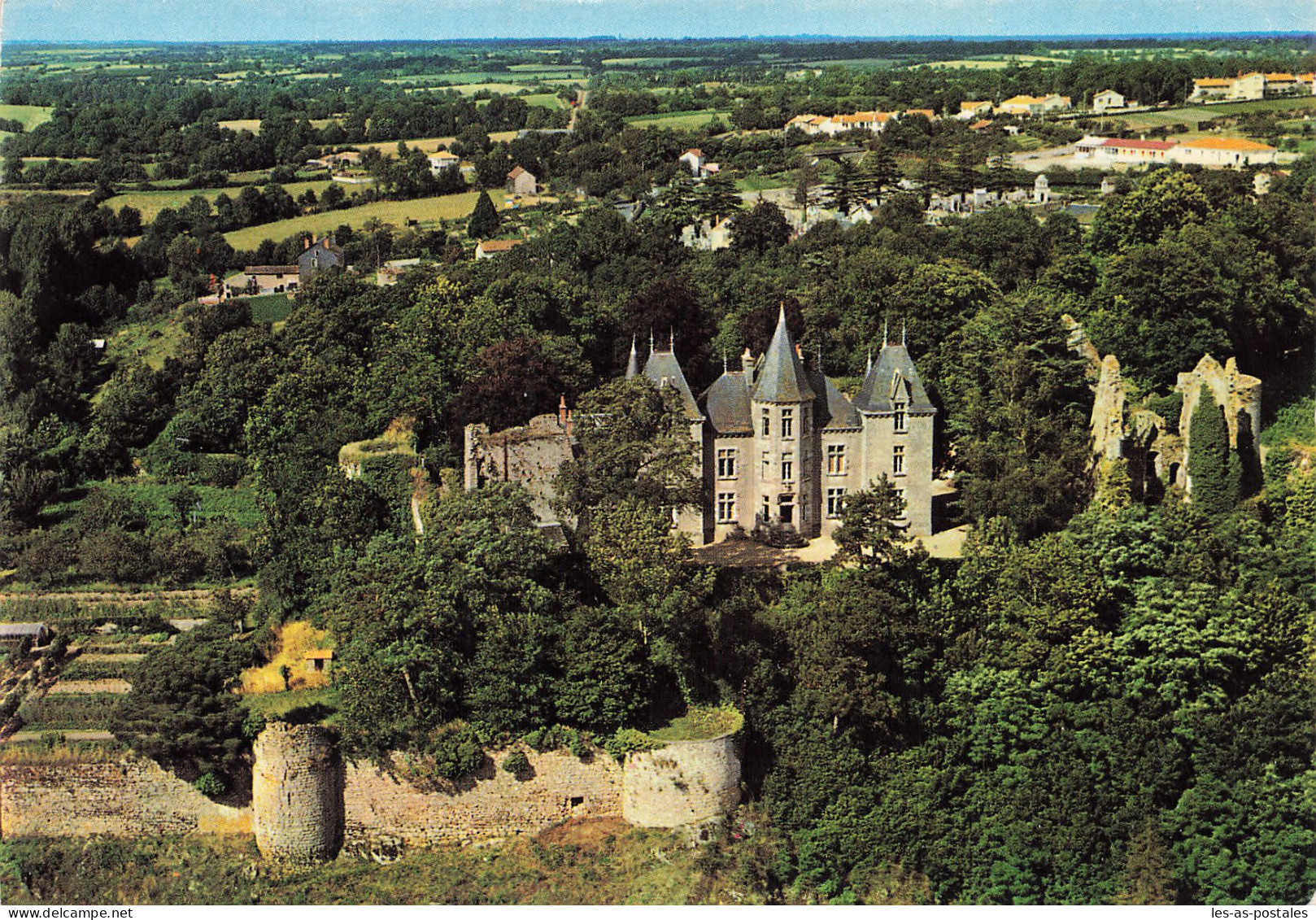 79 BRESSUIRE LE CHÂTEAU - Bressuire