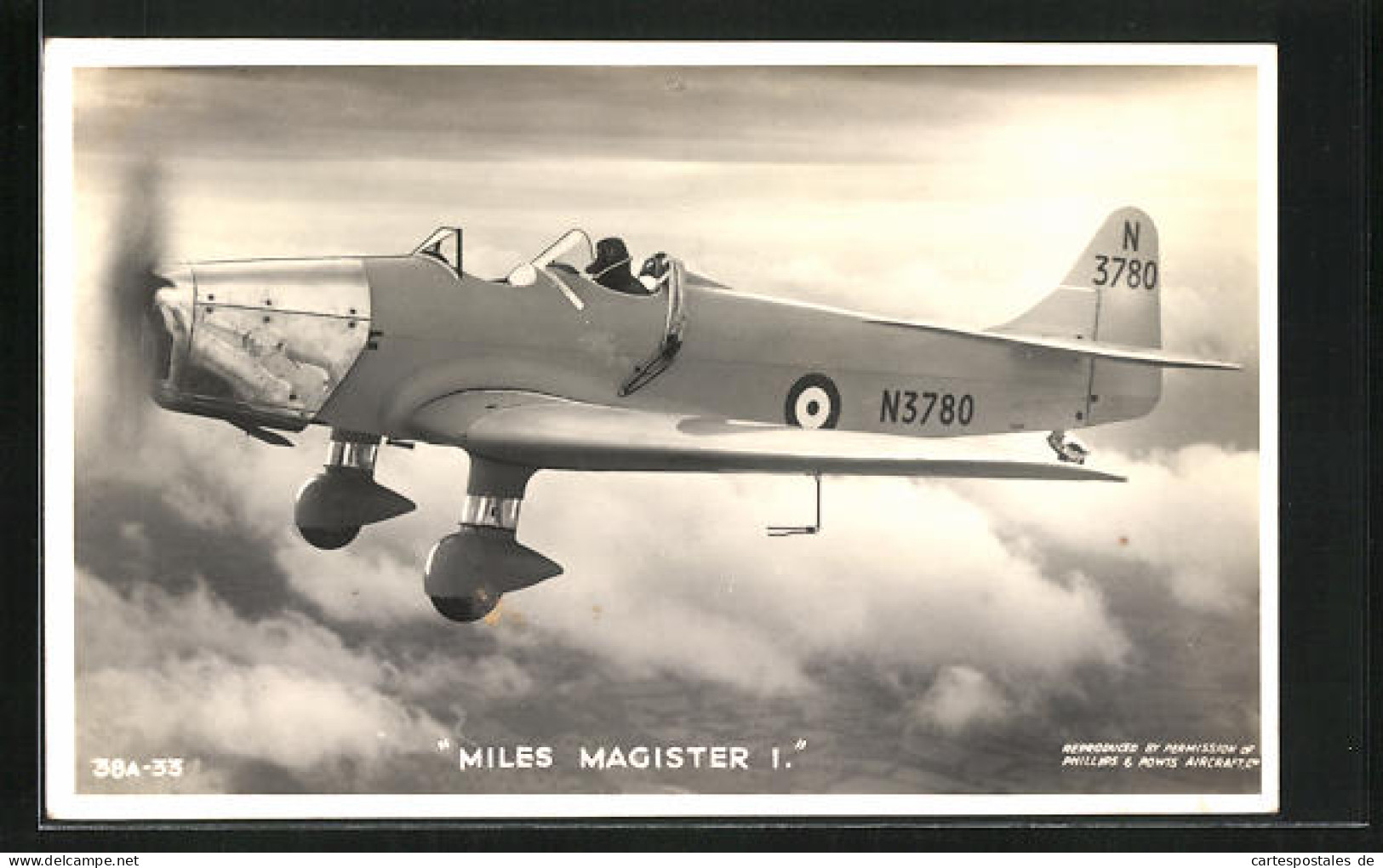 AK Miles Magister I. über Den Wolken  - 1939-1945: 2ème Guerre