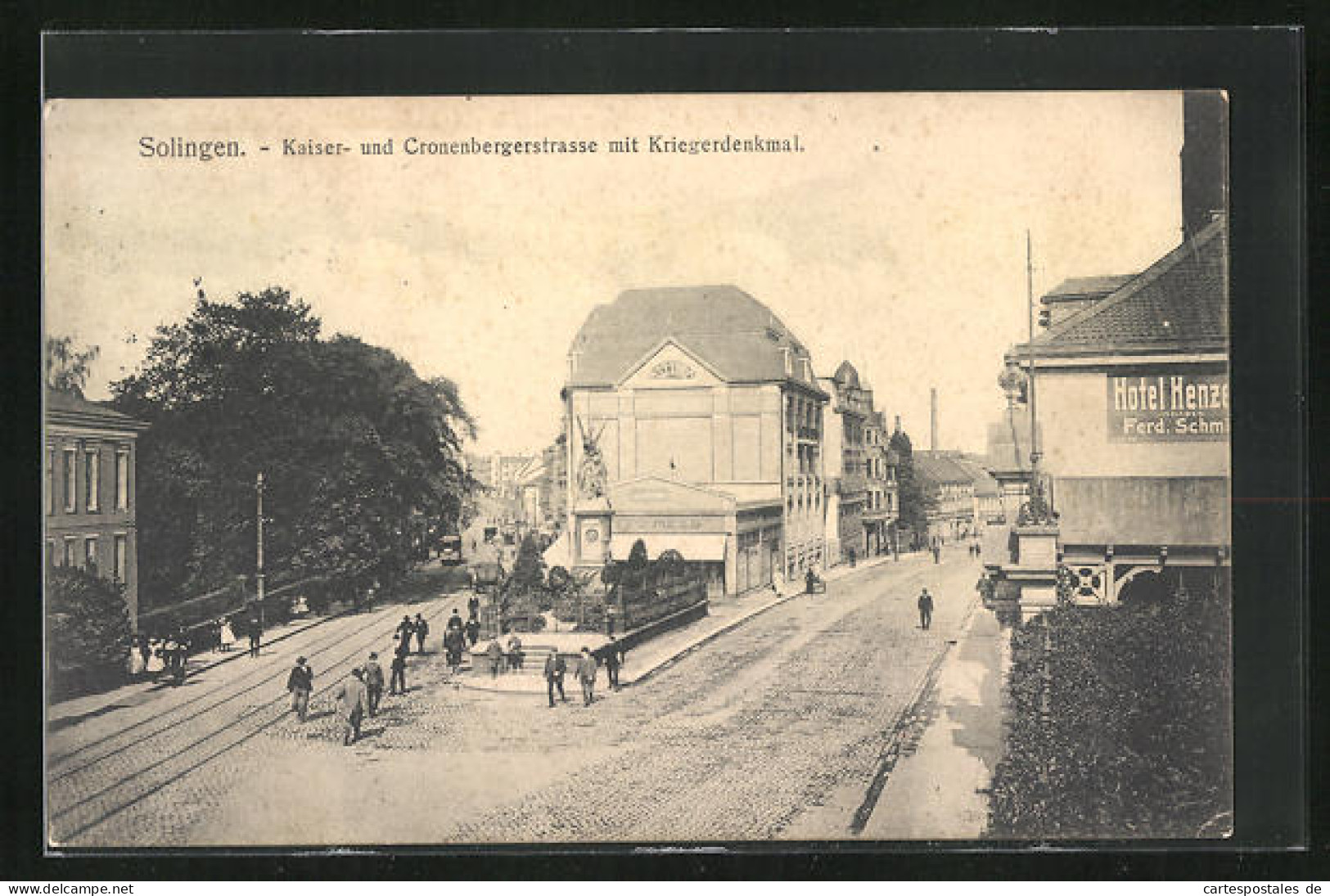 AK Solingen, Kaiser- Und Cronenbergerstrasse Mit Kriegerdenkmal  - Solingen