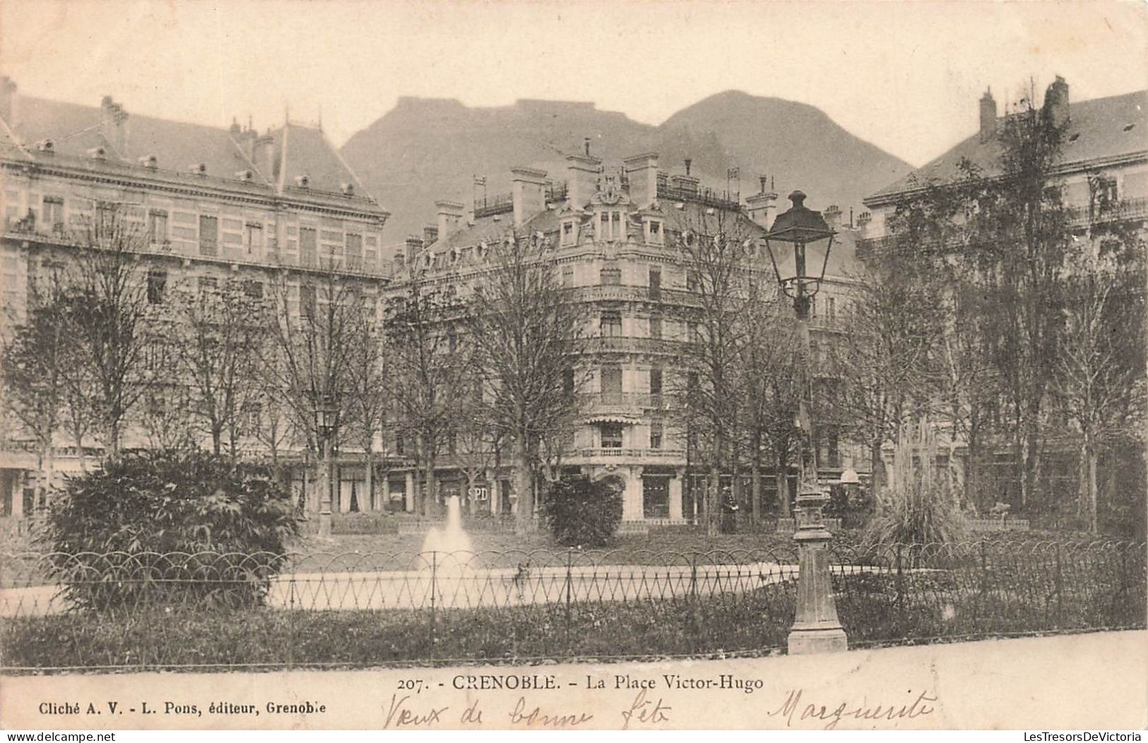 FRANCE - Grenoble - Vue Sur La Place Victor Hugo - Fontaine - Vue D'ensemble - Carte Postale Ancienne - Grenoble