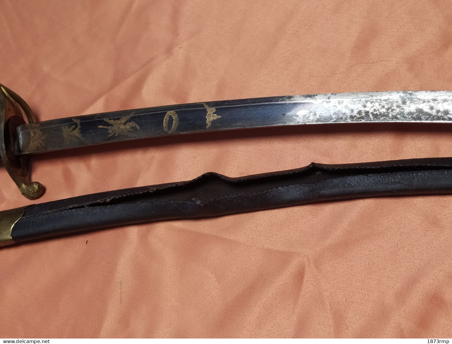 SABRE D'OFFICIER MOD 1821, LAME GRAVEE ET BLEUIE, K & S, A RESTAURER - Knives/Swords