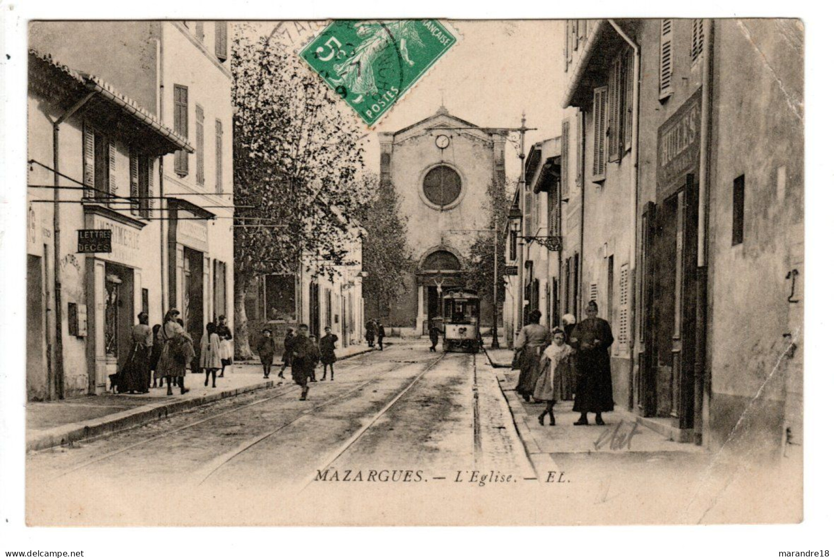 Marseille , Mazargues L'église , Plis Angles Droits - Südbezirke, Mazargues, Bonneveine, Pointe Rouge, Calanque-Felsen