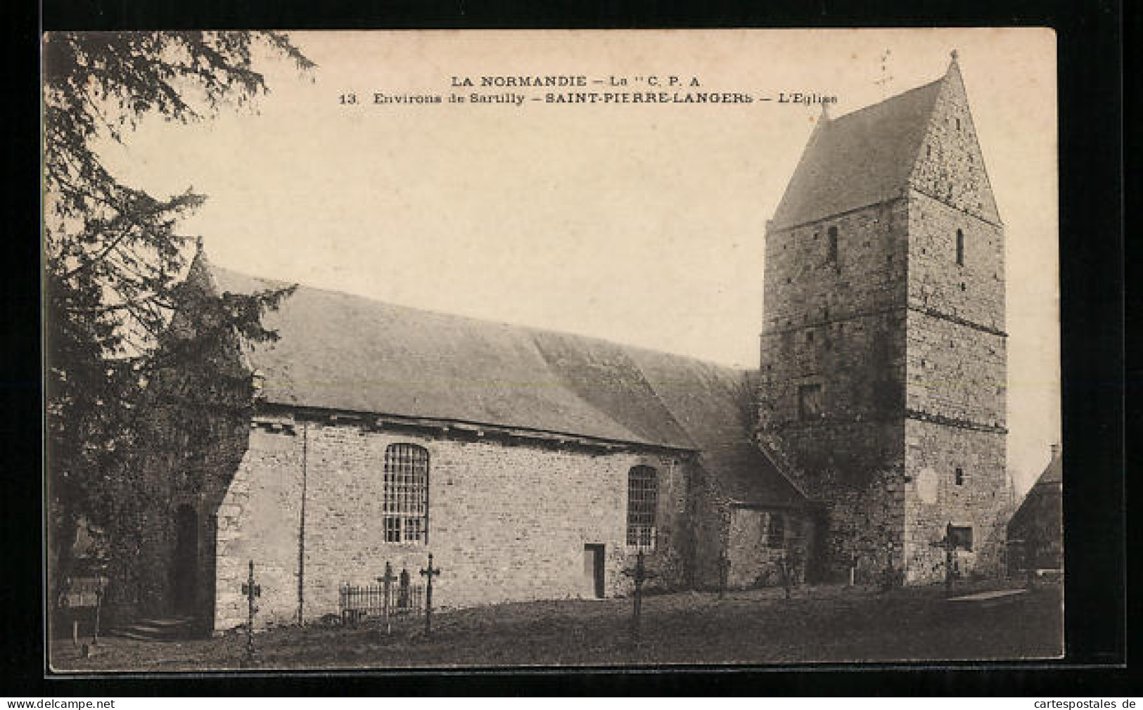 CPA Saint-Pierre-Langers, L`Eglise  - Saint Pierre Eglise