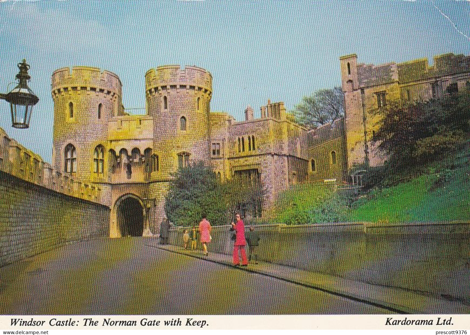 Windsor Castle, The Norman Gate. Berkshire - Unused Postcard, Ber1 - Windsor