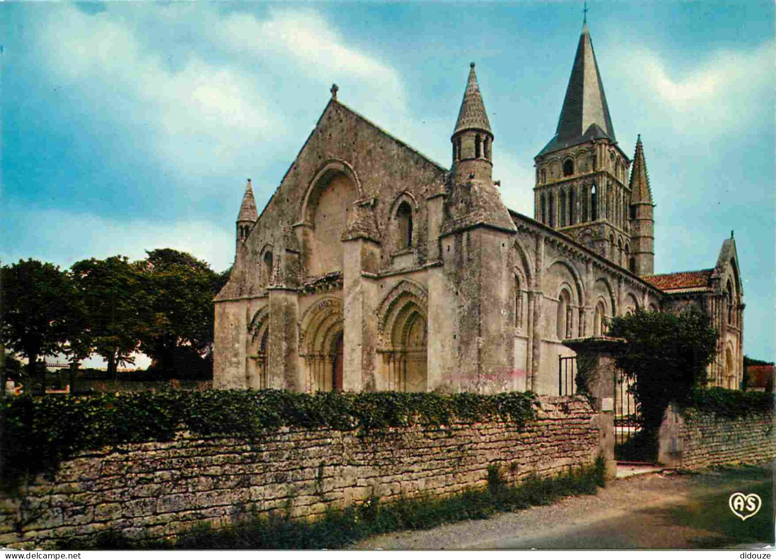 17 - Aulnay De Saintonge - L'Eglise Romane - CPM - Carte Neuve - Voir Scans Recto-Verso - Aulnay