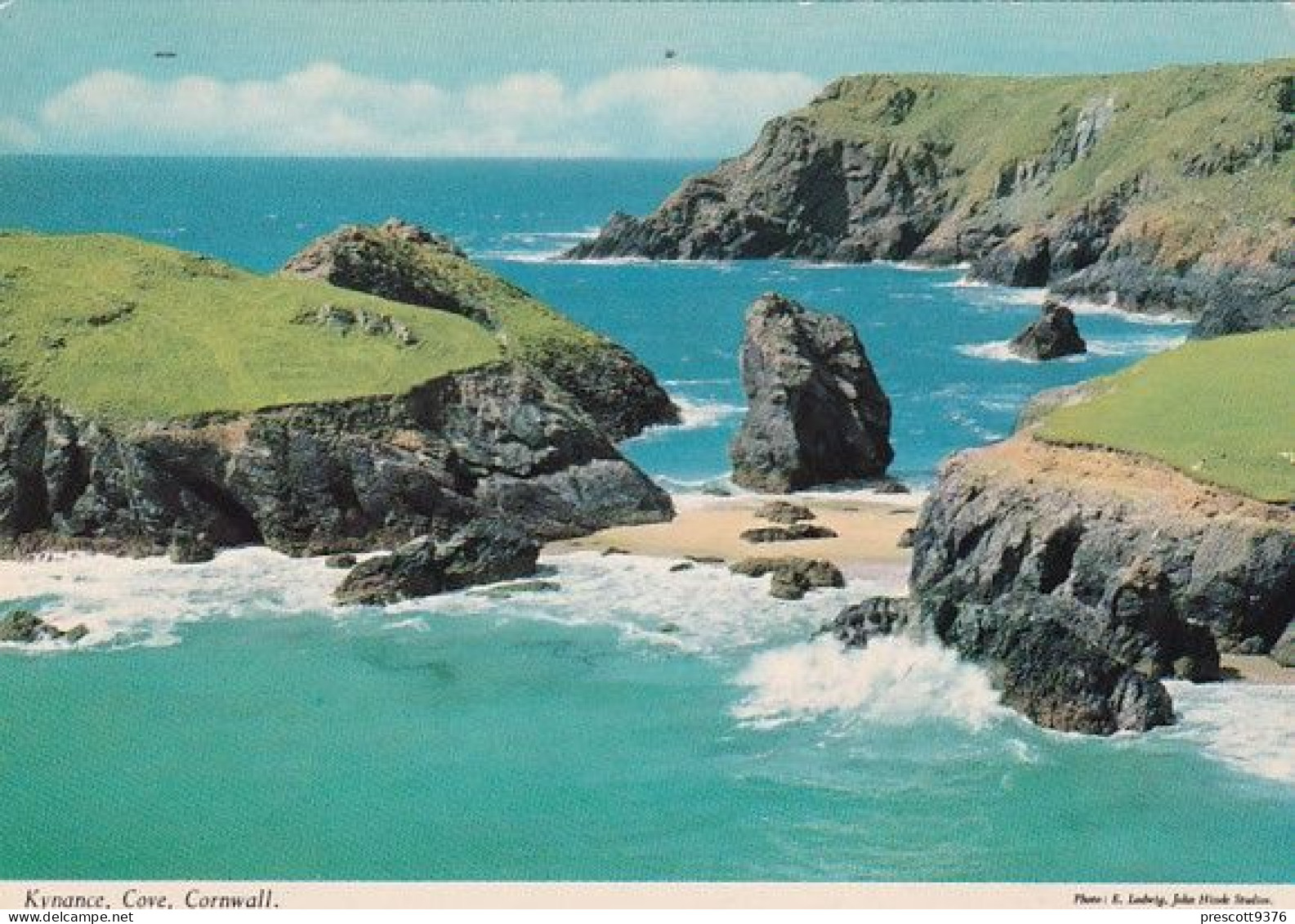 Kynance Cove - Cornwall - Unused Postcard - John Hinde - Cor1 - Autres & Non Classés