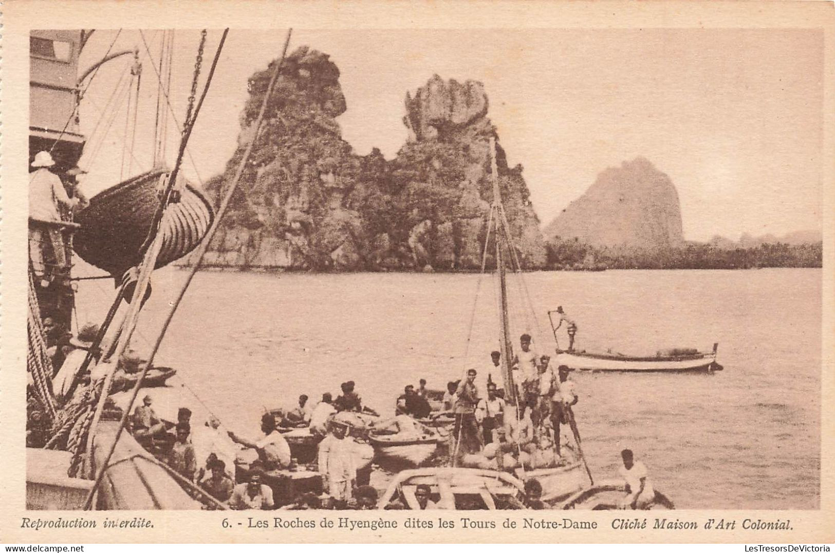 FRANCE - Les Roches De Hyengène Dites Les Tours De Notre Dame - Animé - Vue Sur La Mer - Carte Postale Ancienne - Nouvelle Calédonie