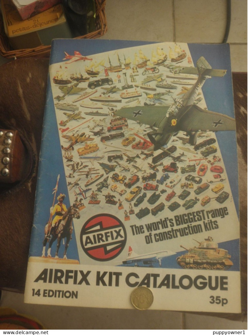 Vintage Airfix Kit Catalogue 1977 (en Anglais) - Jouets Anciens