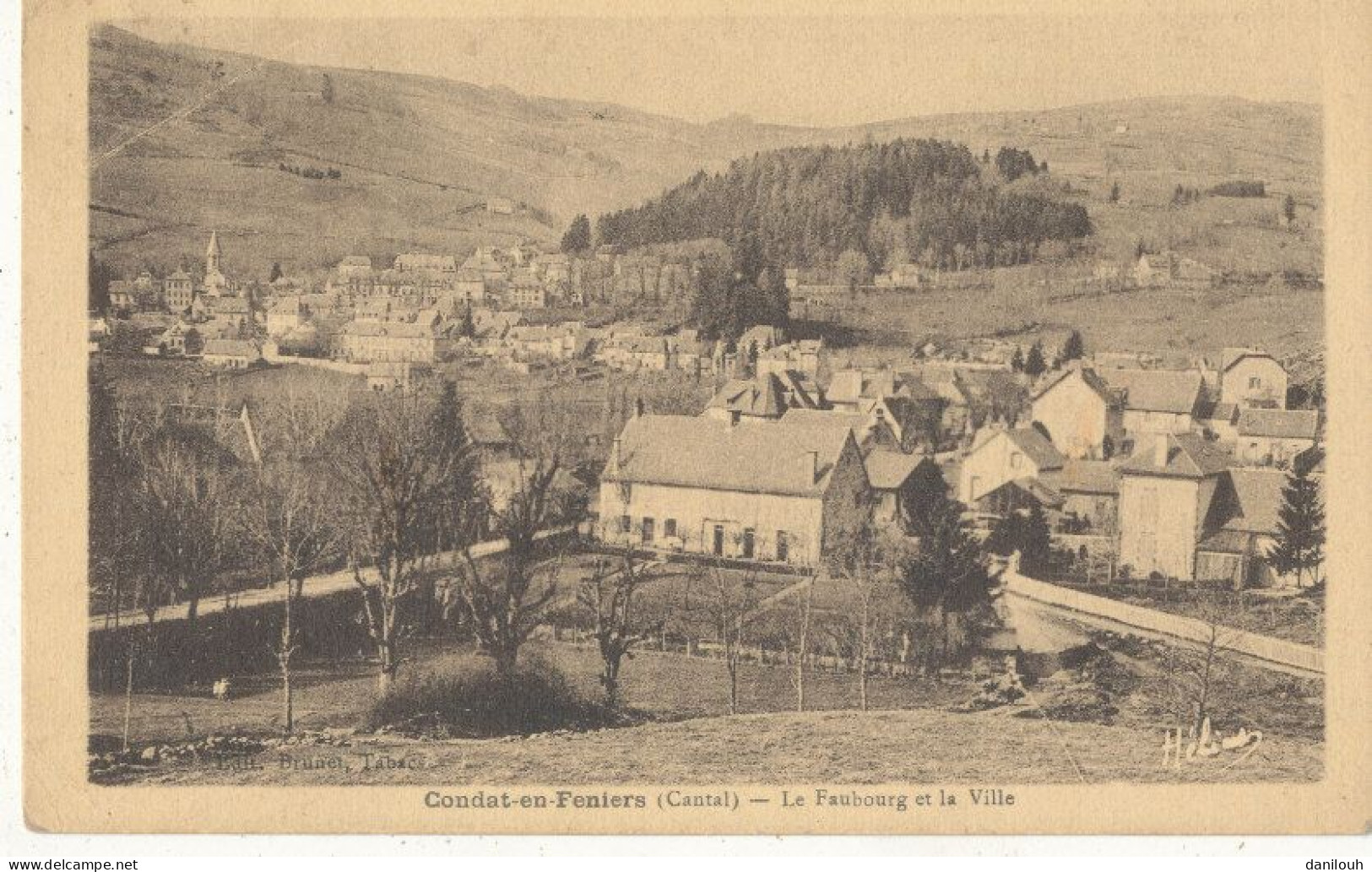 15 // CONDATY EN FENIERS   Le Faubourg De La Ville - Condat