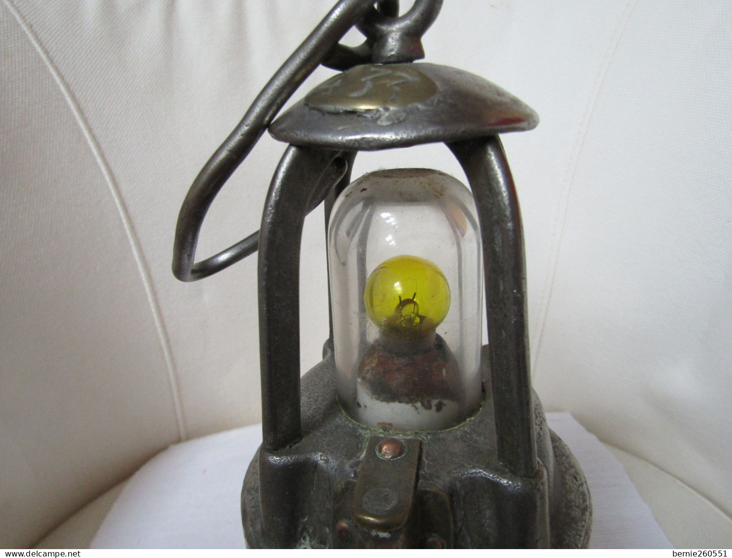 Ancienne Lampe De Mineur Ogival, Type Arras électrique - Herramientas Antiguas