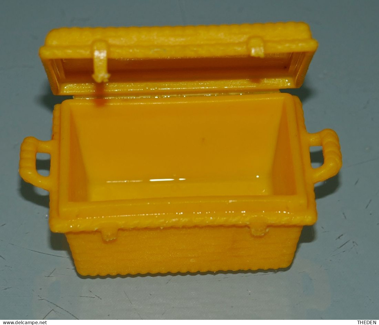 Playmobil Panier Rectangulaire Jaune Avec Couvercle Bateau Pirate 3550 - Playmobil