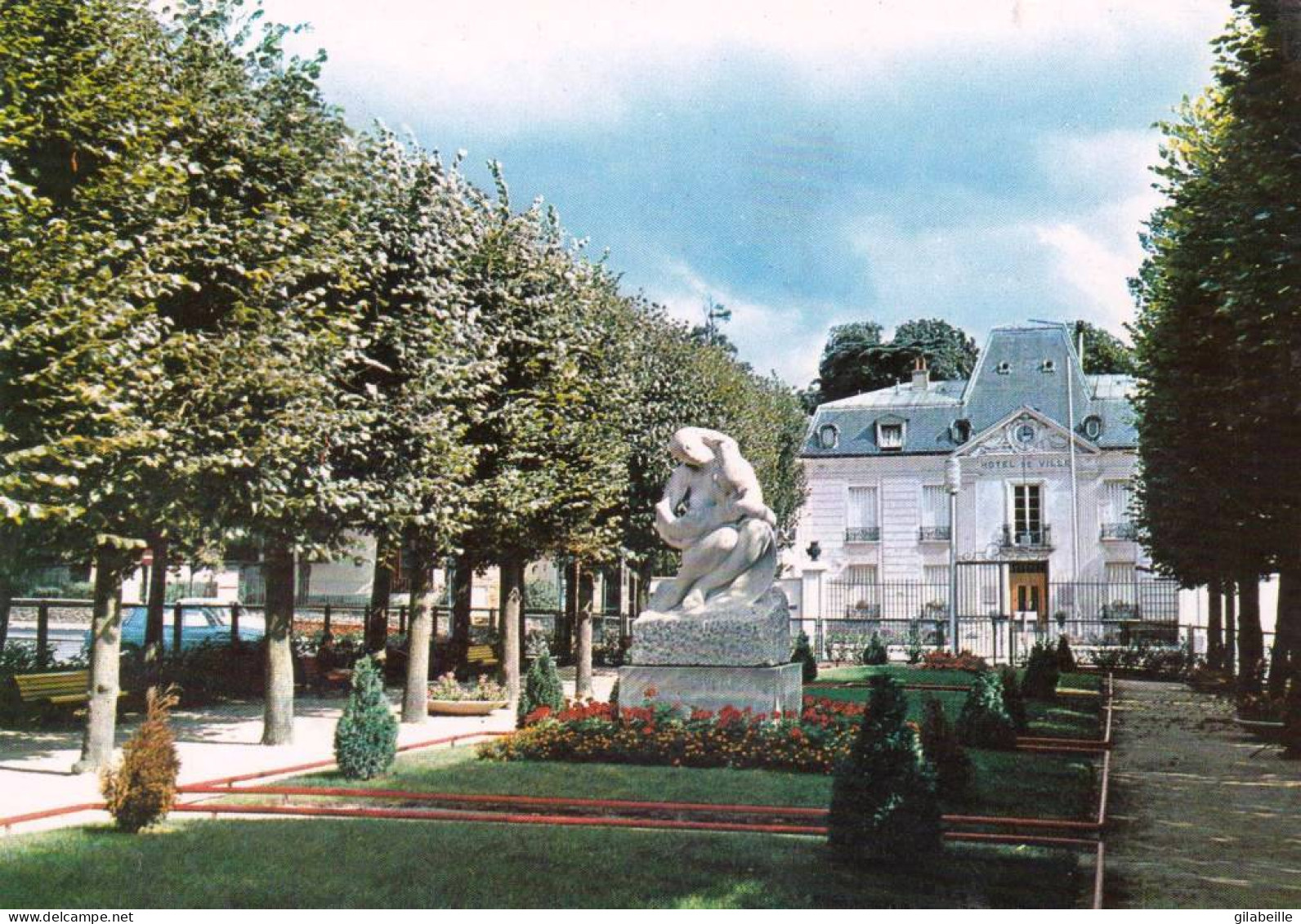 93 -  GAGNY -  Le Jardin De L Hotel De Ville - Gagny