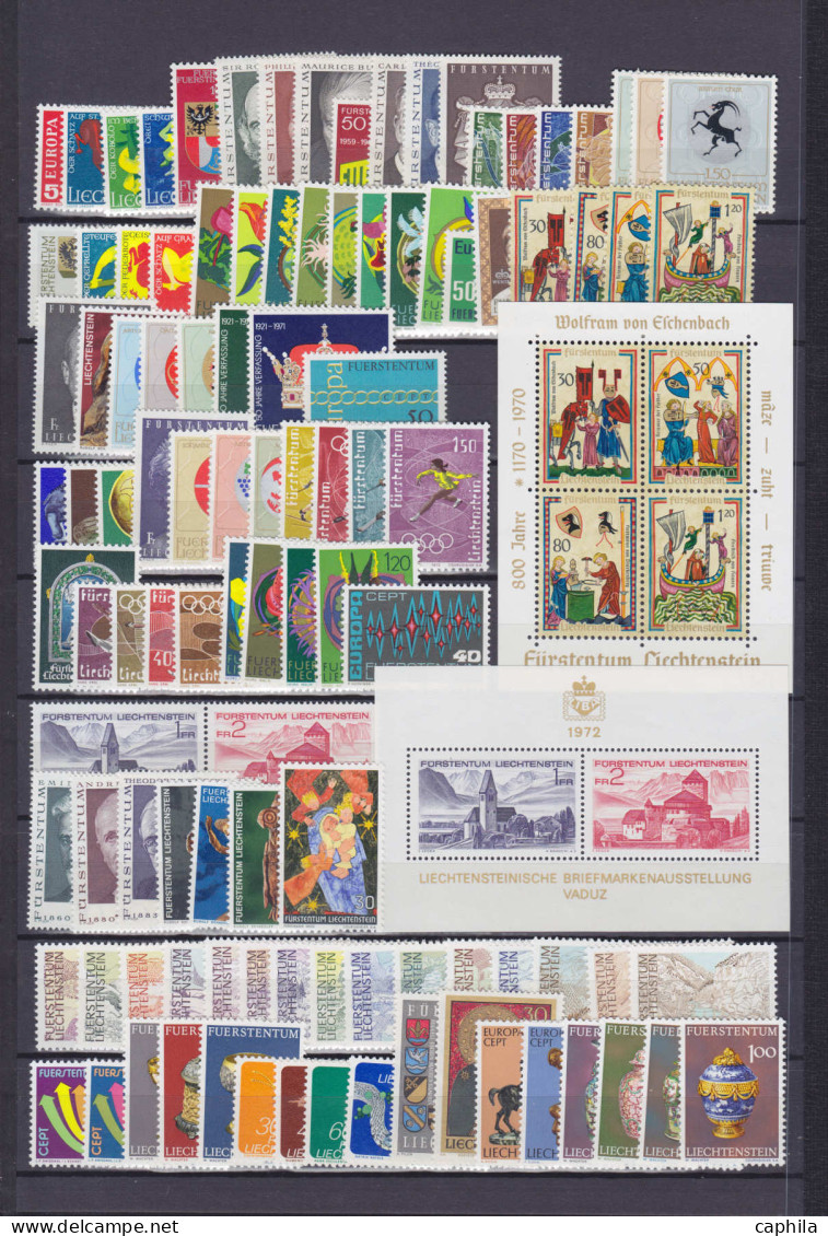 - LIECHTENSTEIN, 1957/1997, XX, Quasi Complet, En Pochette - Cote : 1550 € - Collections