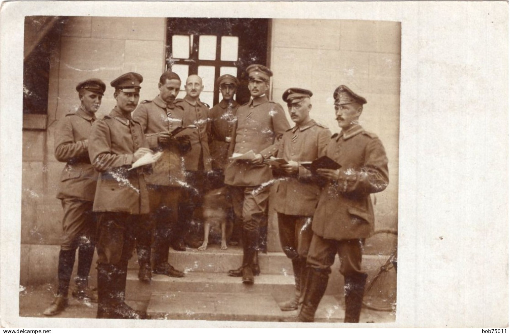 Carte Photo D'officiers Allemand Devant L'état Major A L'arrière Du Front En 14-18 - 1914-18