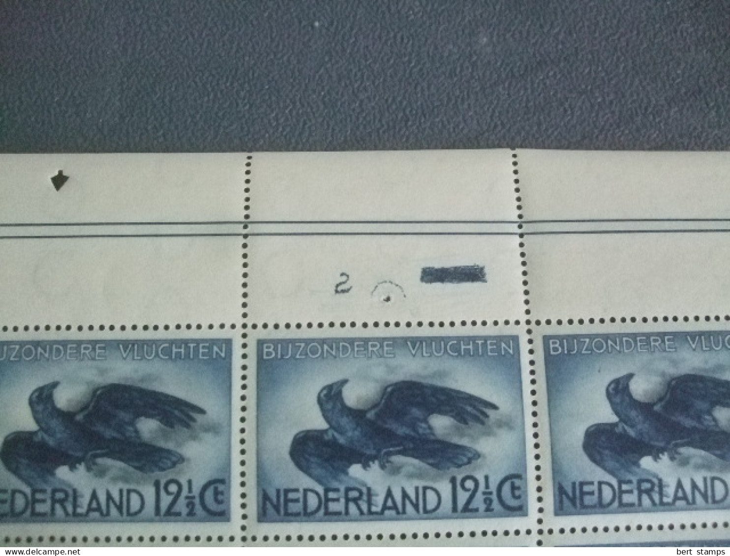 Netherlands Nice compleet sheet Airmail LP 11, MNH  thematic Birds flying Crow. also plate errors!!!