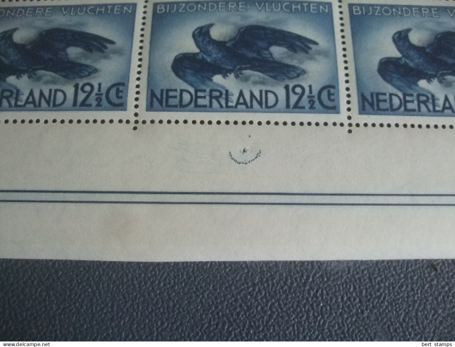 Netherlands Nice compleet sheet Airmail LP 11, MNH  thematic Birds flying Crow. also plate errors!!!