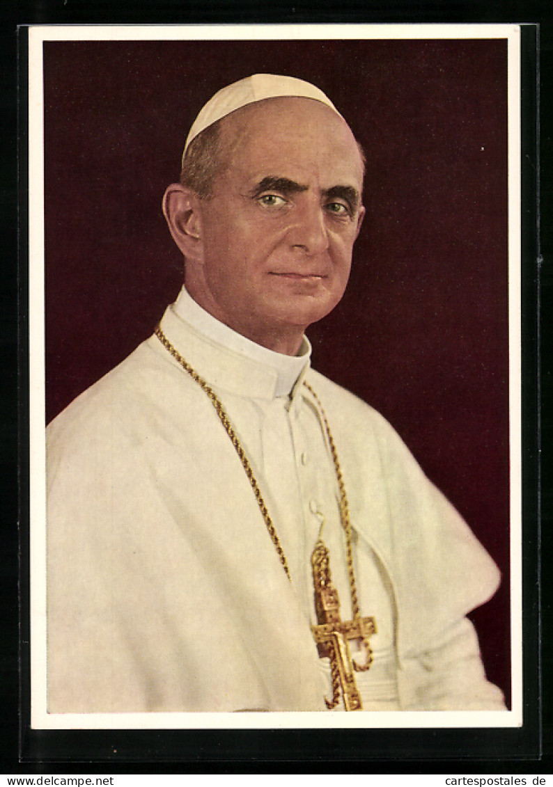 AK Papst Paul VI. Blickt In Die Kamera  - Papes