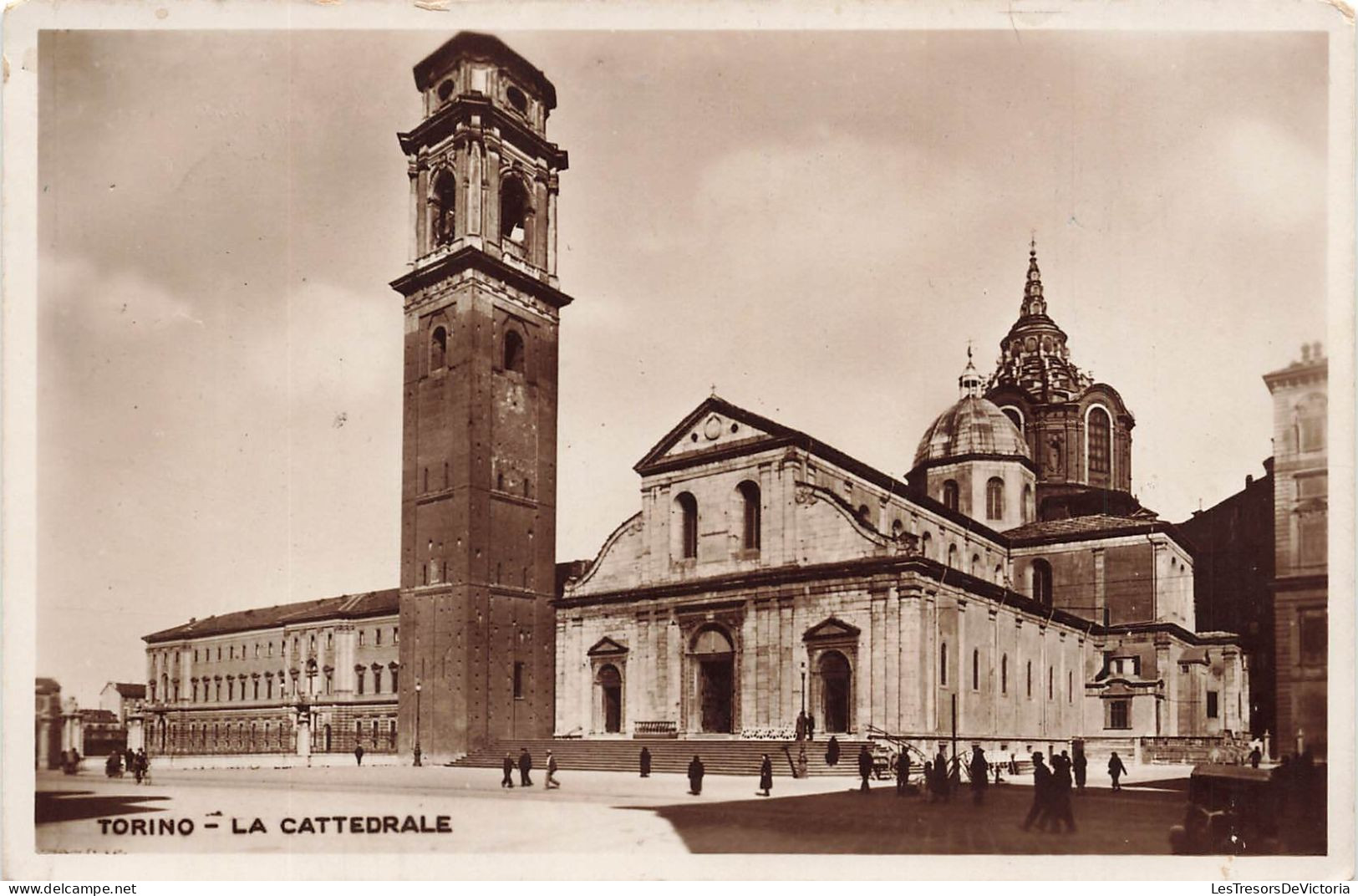 ITALIE - Torino - La Cattedrale - Animé - Vue Générale - Face à L'entrée - Carte Postale Ancienne - Chiese