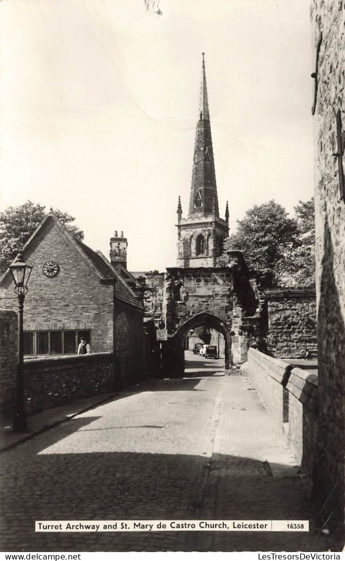 ROYAUME UNI - Leicester - Turret Archway And St Mary De Castro Church - Carte Postale - Leicester