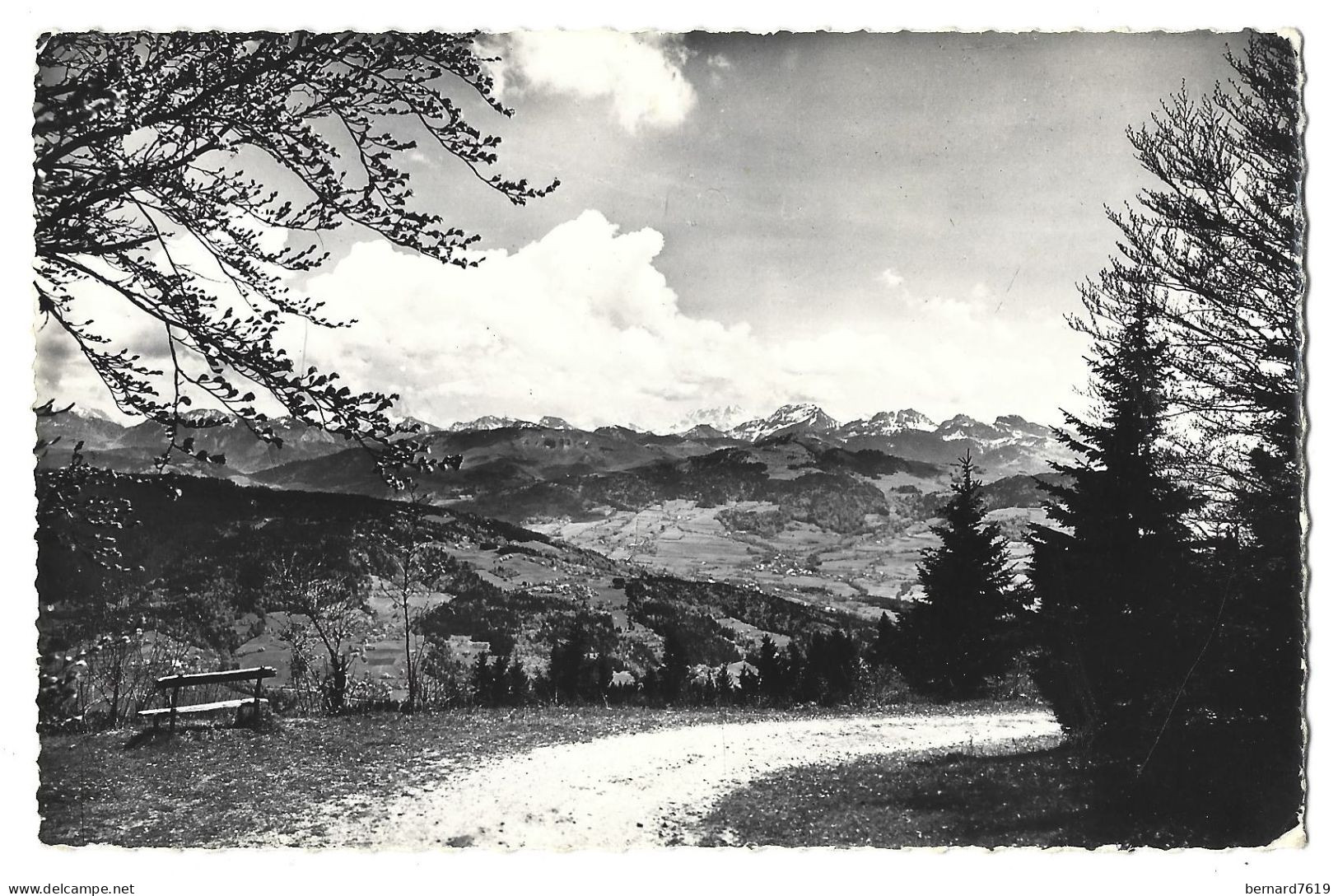 74  Boege  -  Ermitage De Notre Dame  Des Voirons -  Le Roc D'enfer Et Les Dents Du Midi - Boëge