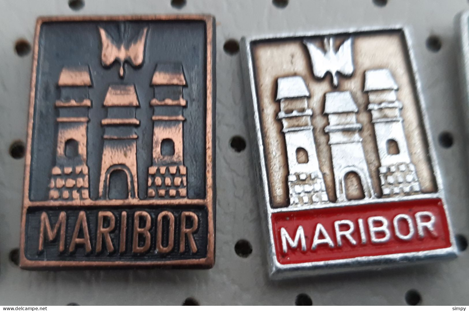 MARIBOR Coat Of Arms, Blason Slovenia Pins - Cities