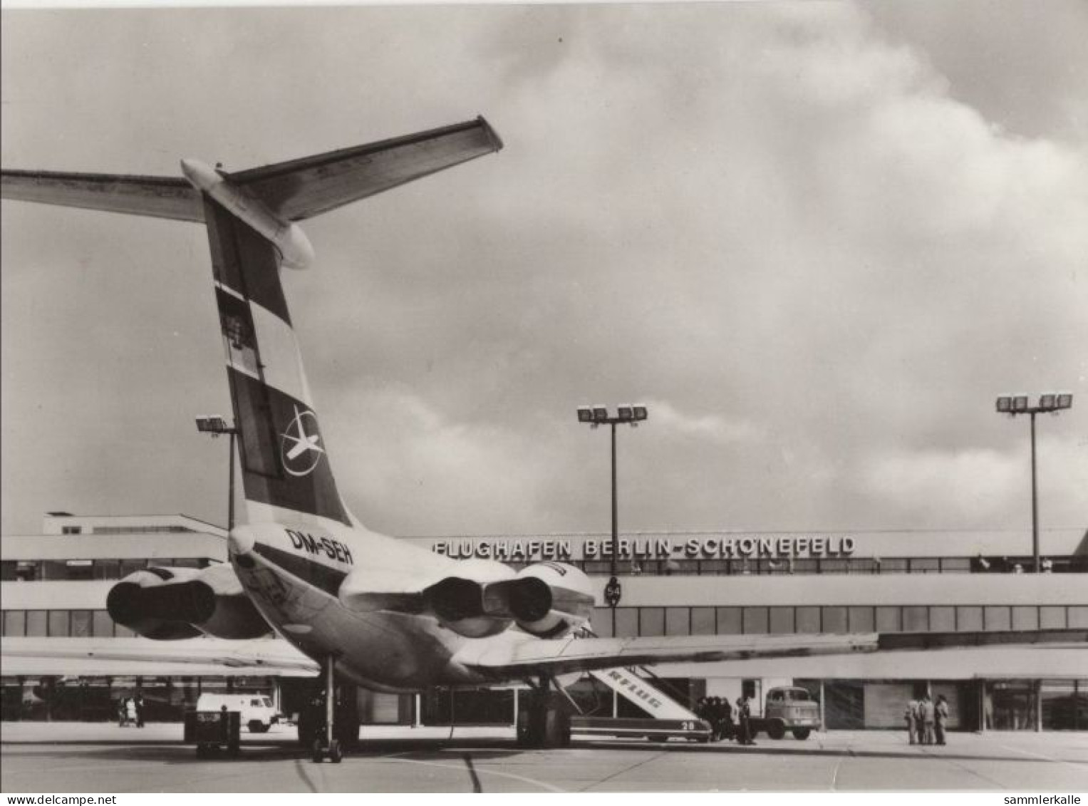 135204 - Flughafen Berlin-Schönefeld - Interflug - Schoenefeld