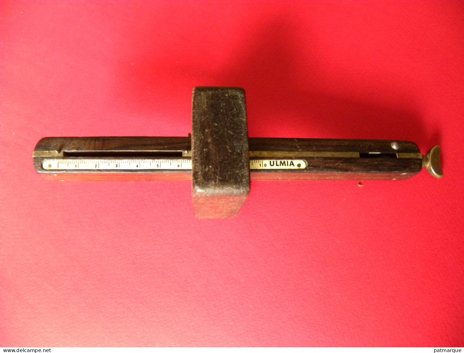 Trusquin Marque ULMIA  - Outils Ebéniste - Menuisier - Antike Werkzeuge