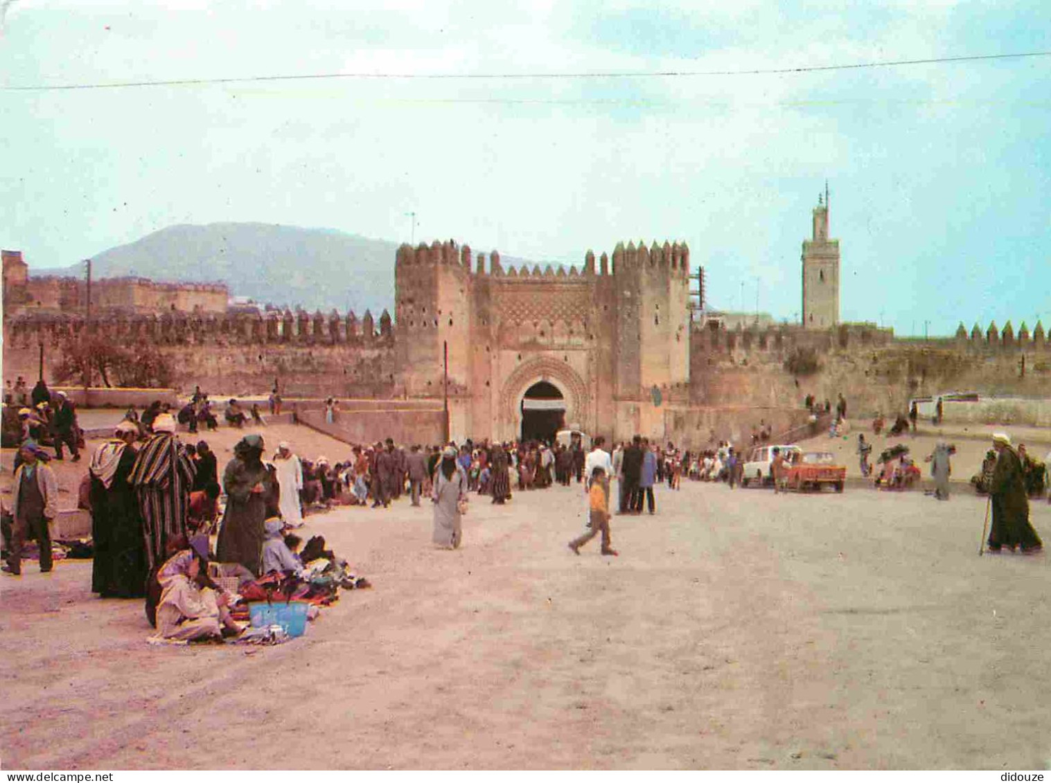 Maroc - Fez - Fès - Remparts - Porte Du Chellah - Extérieur De La Ville - Automobiles - CPM - Carte Neuve - Voir Scans R - Fez