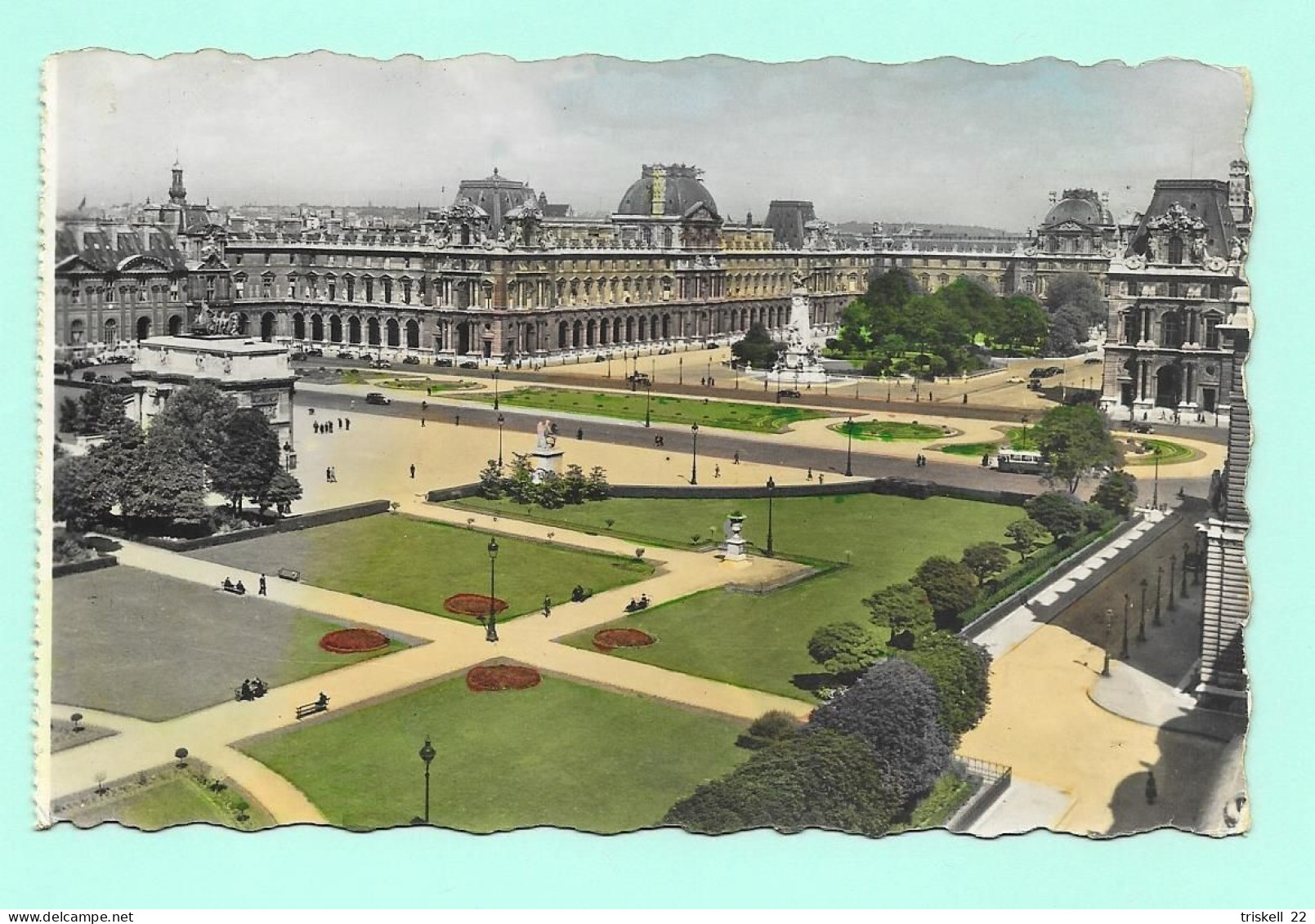 Paris : Perspective Sur Le Palais Du Louvre - Louvre