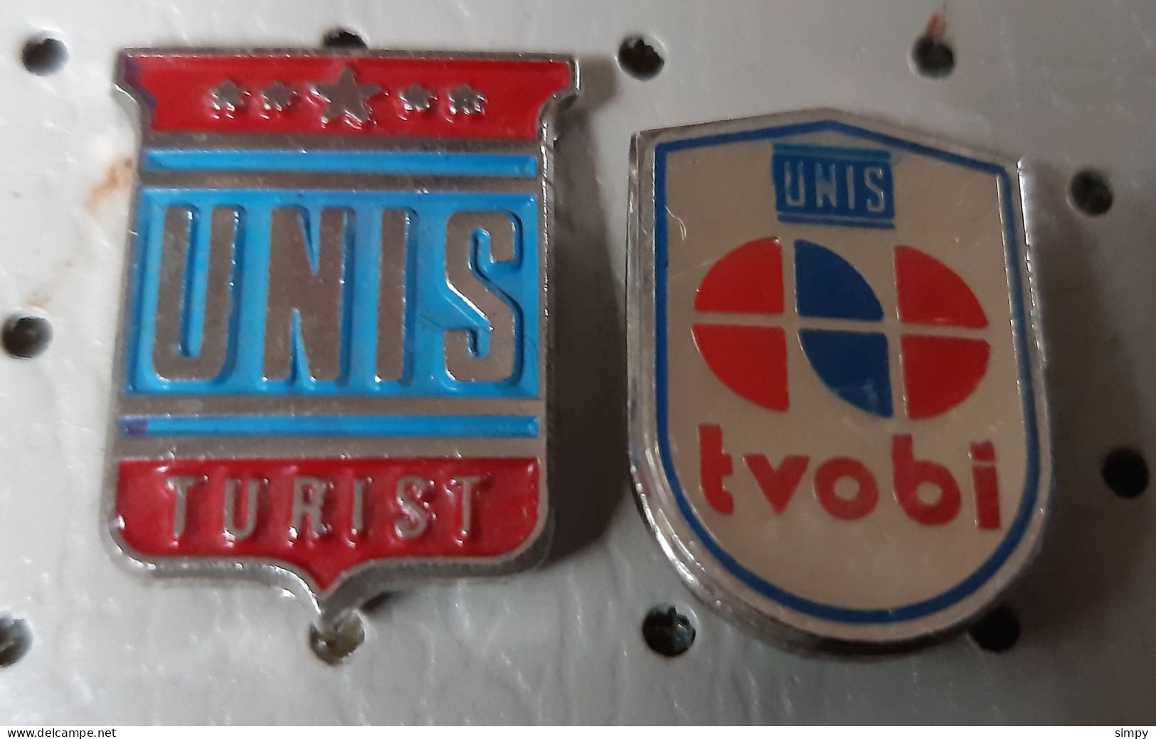 UNIS Pretis Sarajevo  Car Auto Motorcycle Motor AUDI GOLF Volkswagen NSU Bosnia Pins - Transport Und Verkehr