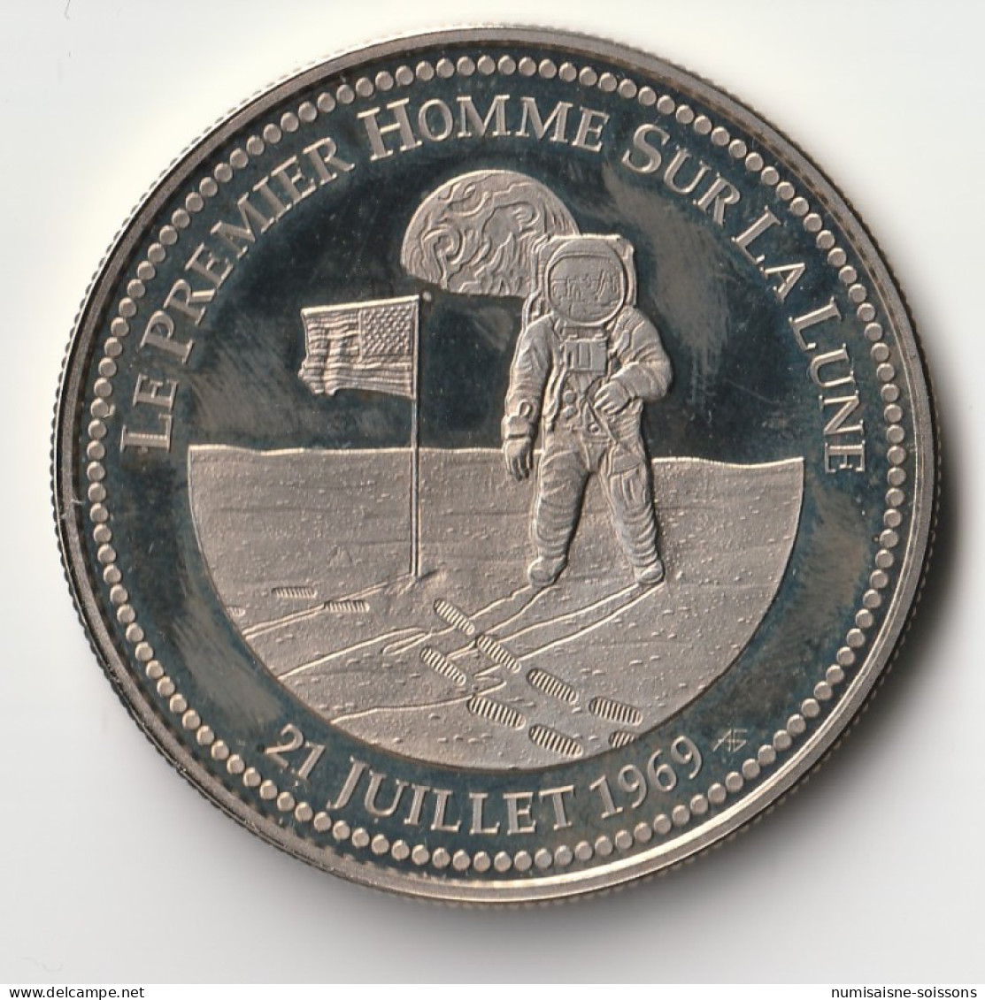 FRANCE - MÉDAILLE - LE PREMIER PAS SUR LA LUNE - 21 JUILLET 1969 - APOLLO 11 - BE - Altri & Non Classificati