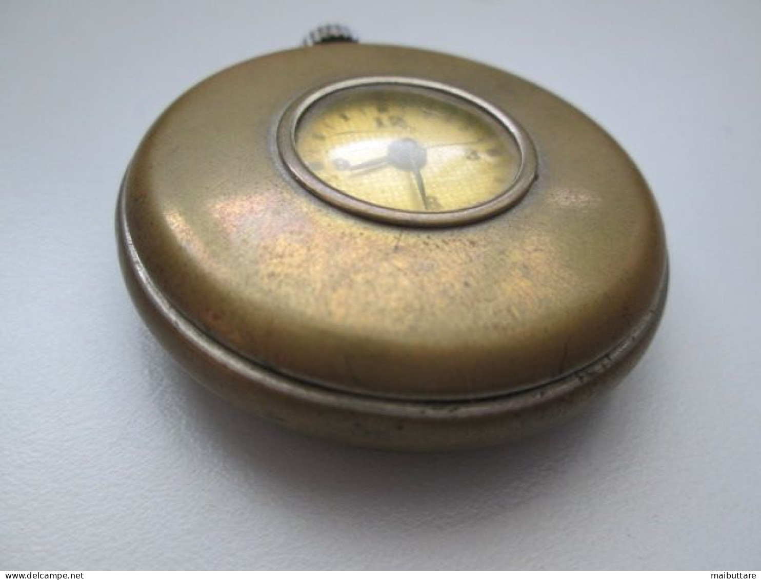 Orologio Da Tasca Made In Usa - Occhio Di Bue Diametro Complessivo Cm. 5 Diametro Quadrante Cm. 2 Oggetto Da Collezione - Montres Anciennes