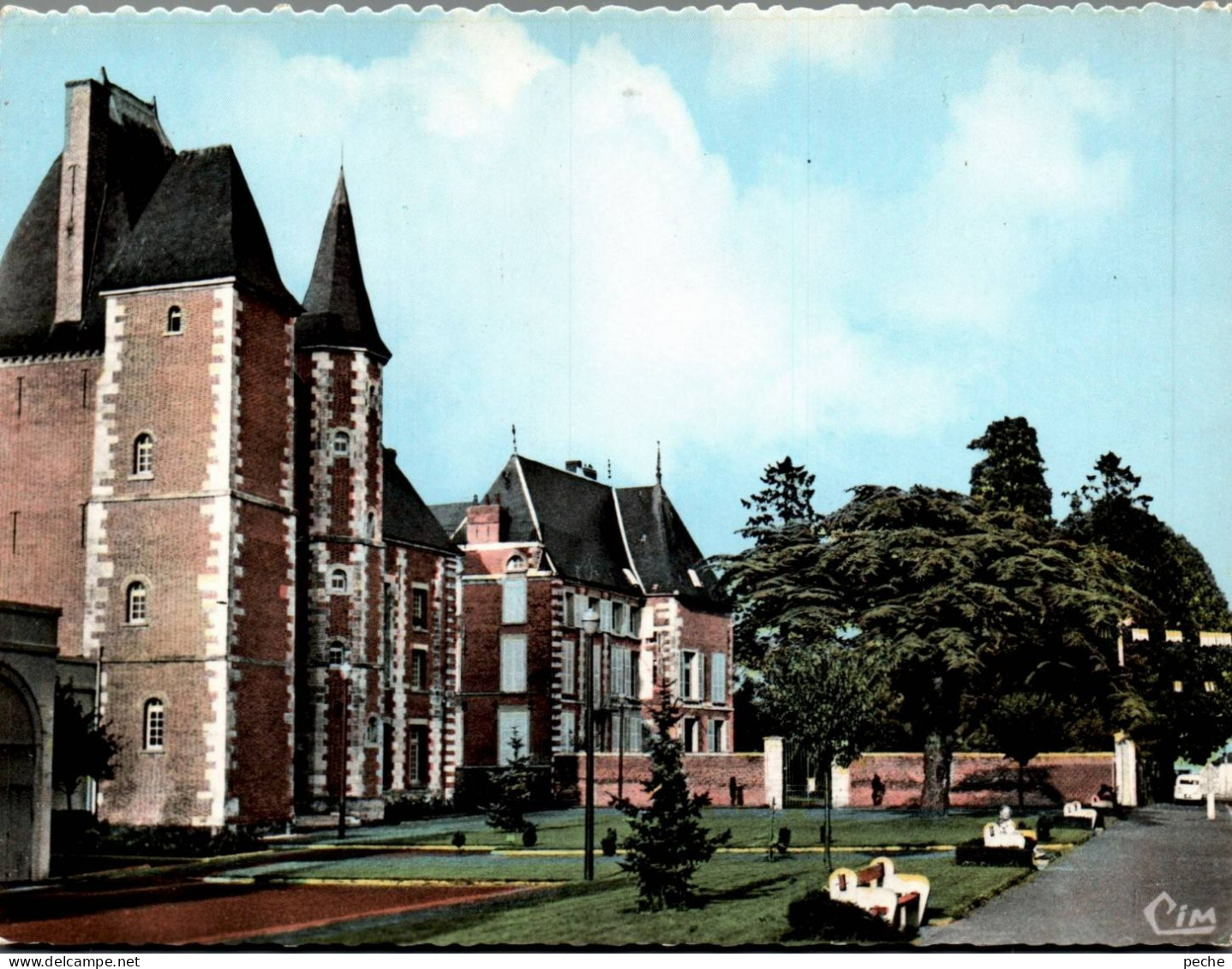 N°1182 Z -cpsm Crèvecoeur Le Grand -le Château- - Crevecoeur Le Grand