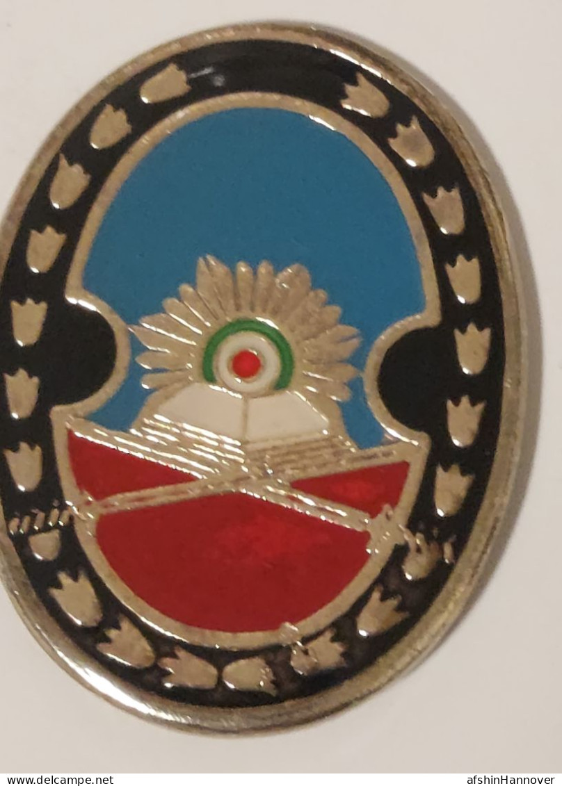 Persian, Iran , Iranian Three Badges Of The Army Officer College    سه سنجاق سینه دانشکده افسری ارتش - Armée De Terre