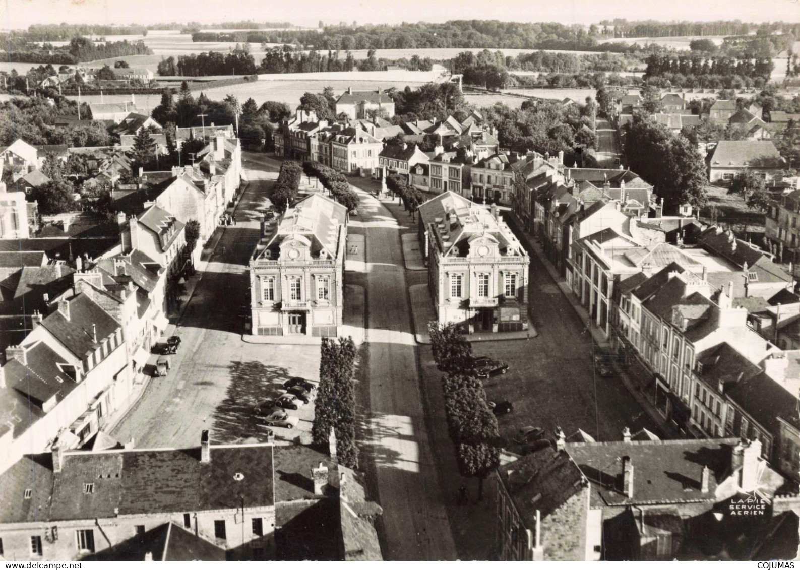 76 - ST ROMAIN DE COLBOSC _S28004_ Place Téodule Benoist L'Hôtel De Ville La Salle Des Fêtes - LAPIE - CPSM 15x10 Cm - Saint Romain De Colbosc