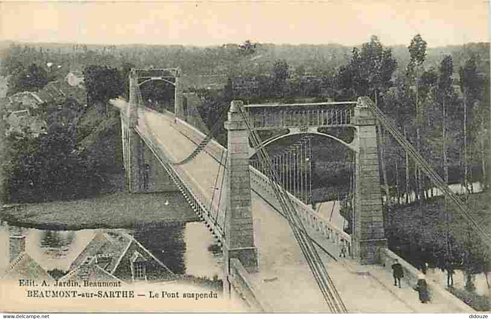 72 - Beaumont Sur Sarthe - Le Pont Suspendu - Animée - Correspondance Militaire - Voyagée En 1916 - CPA - Voir Scans Rec - Beaumont Sur Sarthe