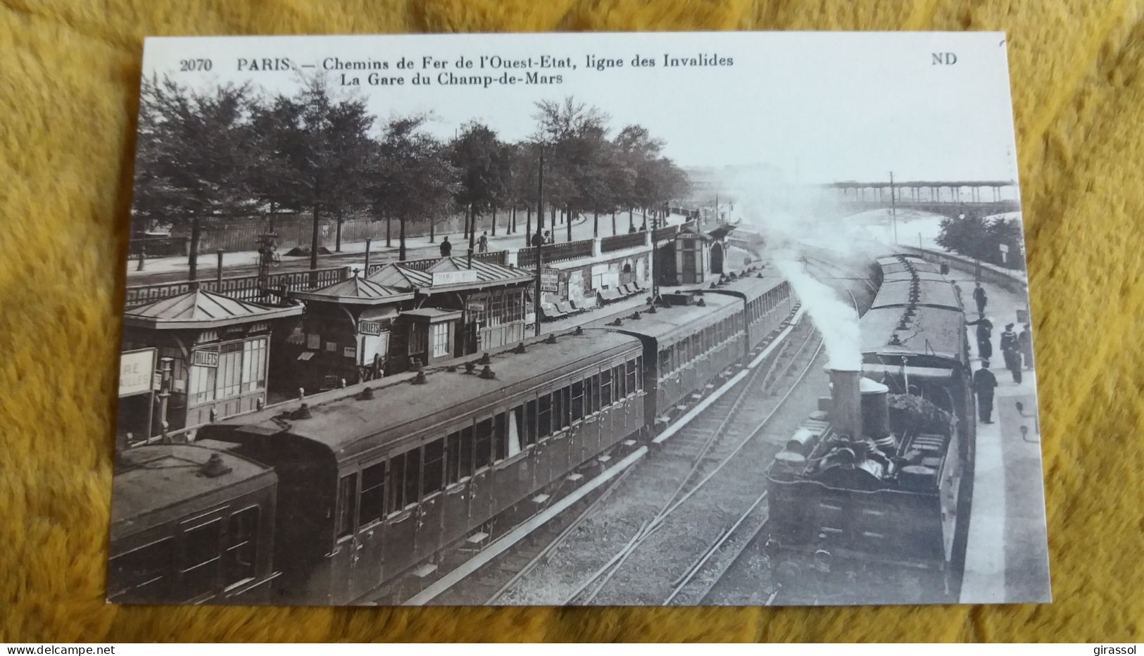 CPA PARIS CHEMINS DE FER DE L OUEST ETAT LIGNE DES INVALIDES LA GARE DU CHAMP DE MARS AVEC TRAIN LOCOMOTIVE  2070 ND - Bahnhöfe Mit Zügen