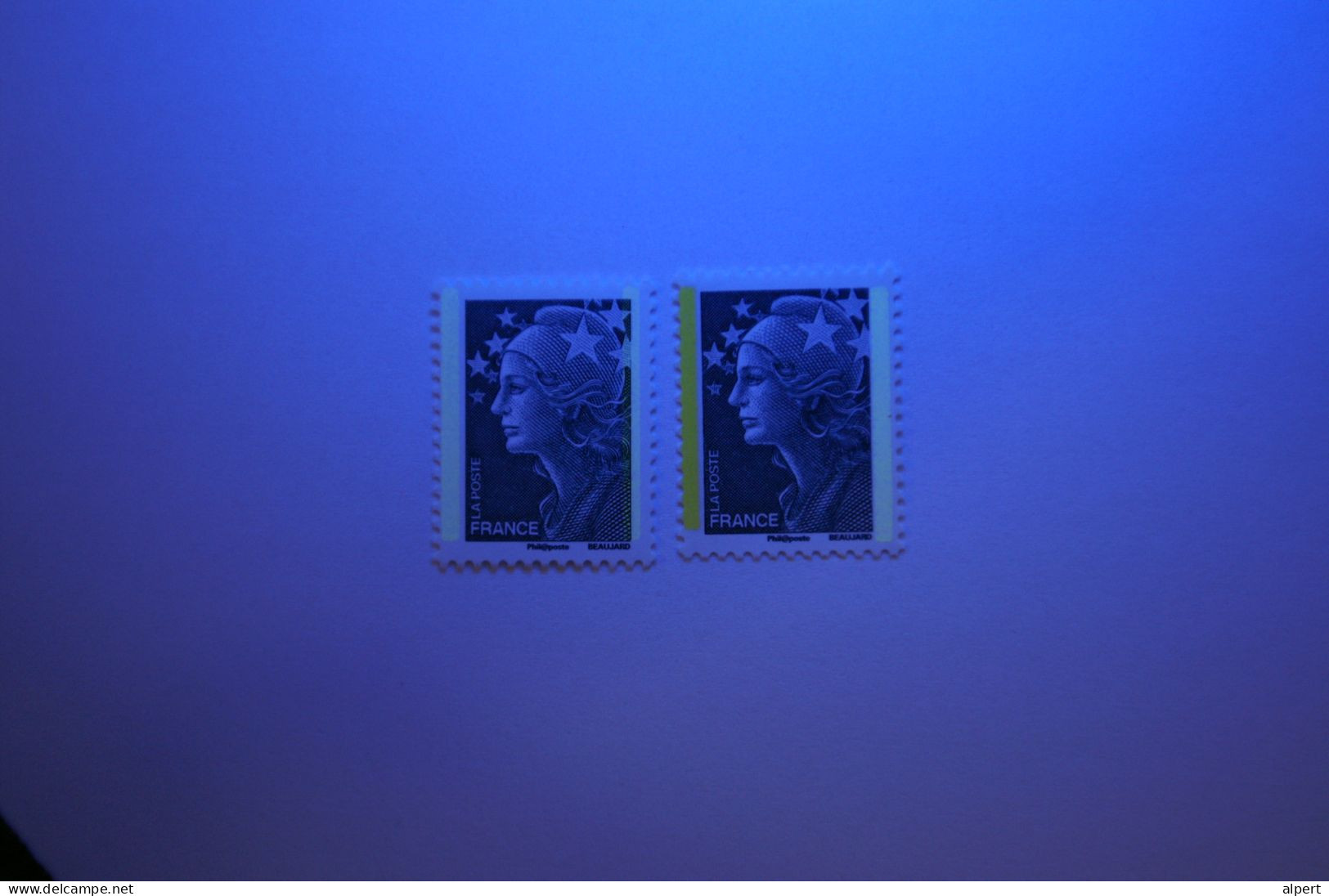 4231 C 2 Bandes De Phosphore 1 Jaune - 1 Blanche - Unused Stamps