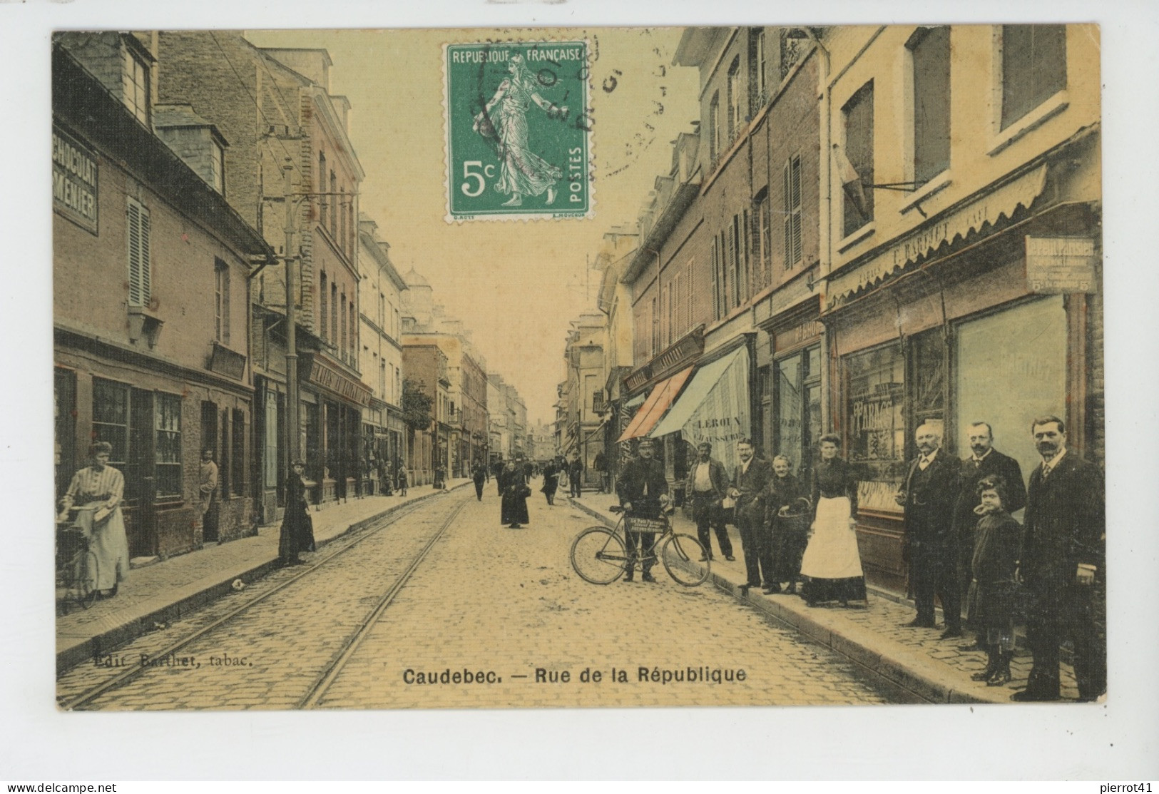 CAUDEBEC EN CAUX - Rue De La République (belle Carte Toilée) - Caudebec-en-Caux