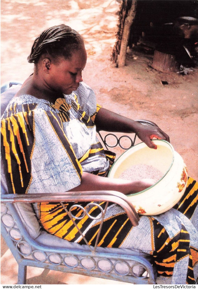 BURKINA FASO - Femme Burkinabaise - Colorisé - Carte Postale - Burkina Faso