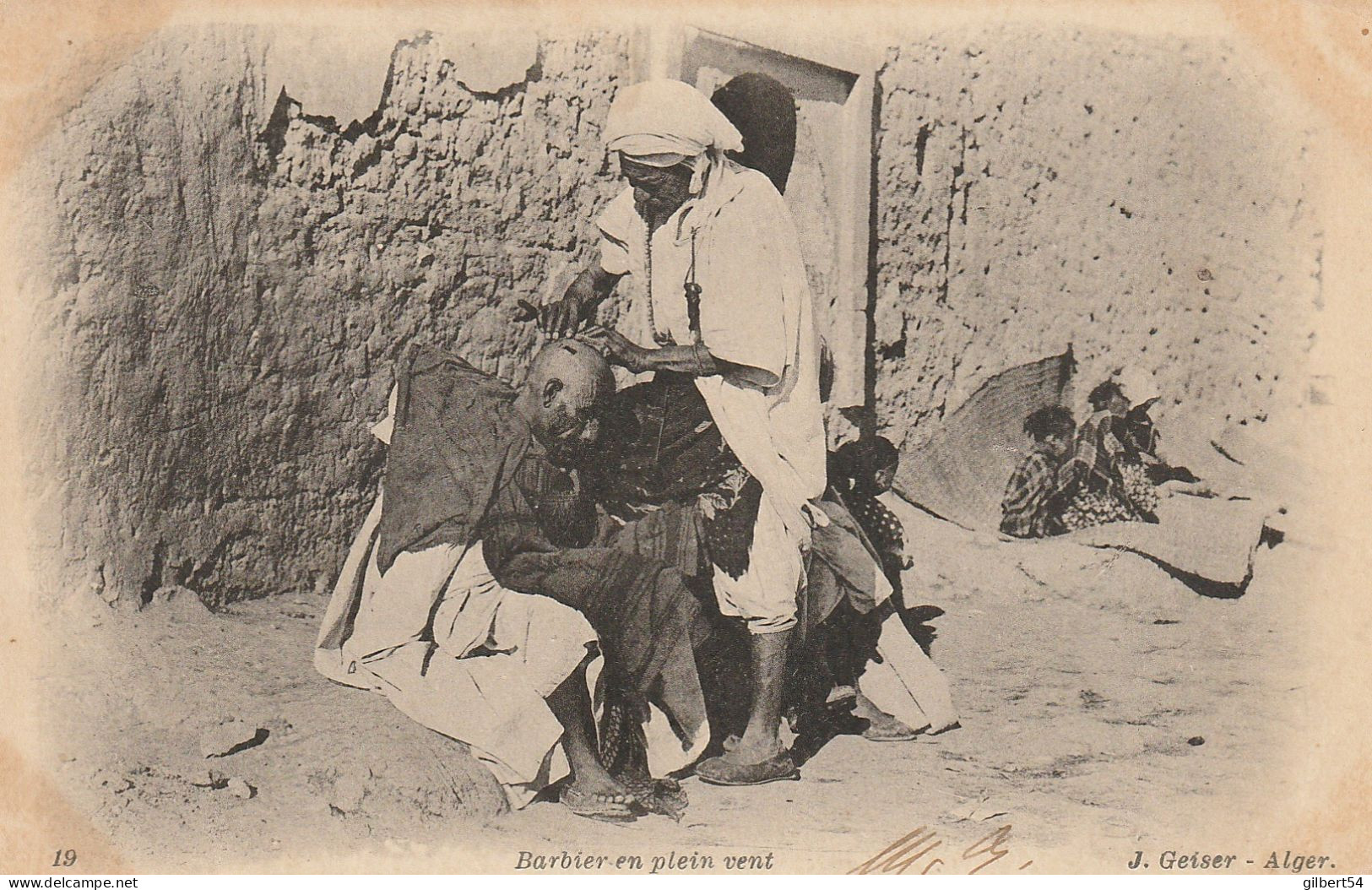 ALGERIE - BISKARA - Barbier En Plein Vent. - Professions