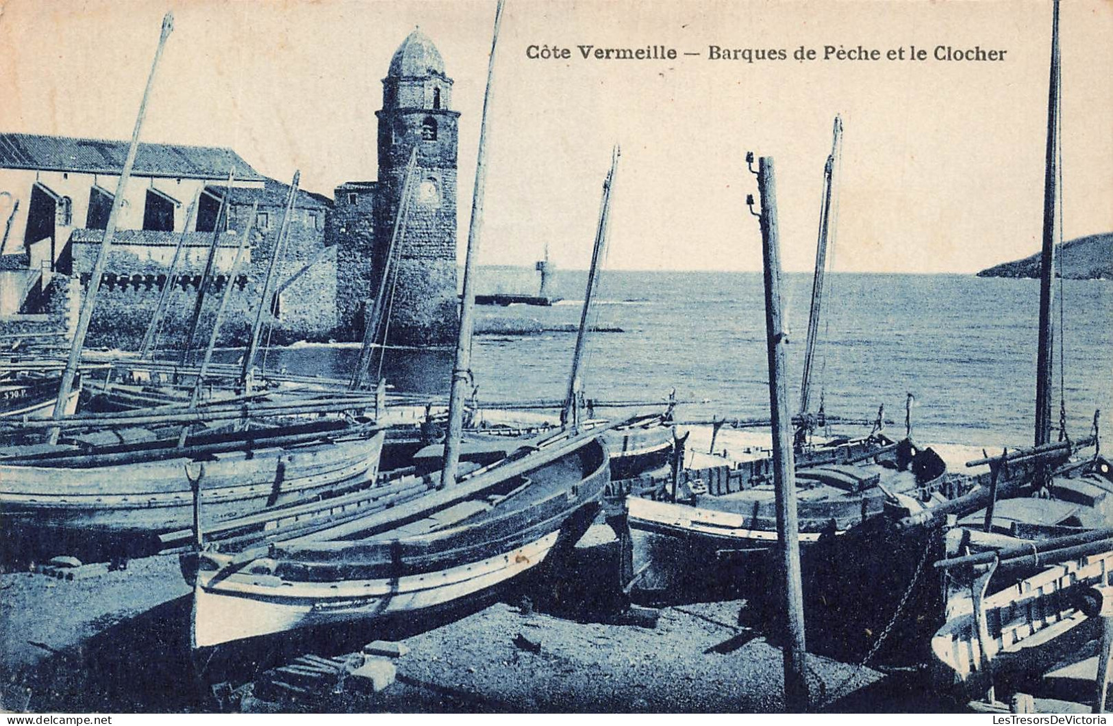 FRANCE - Côte Vermeille - Barques De Pêche Et Le Clocher - Vue Sur La Mer - Barques - Maison - Carte Postale Ancienne - Autres & Non Classés