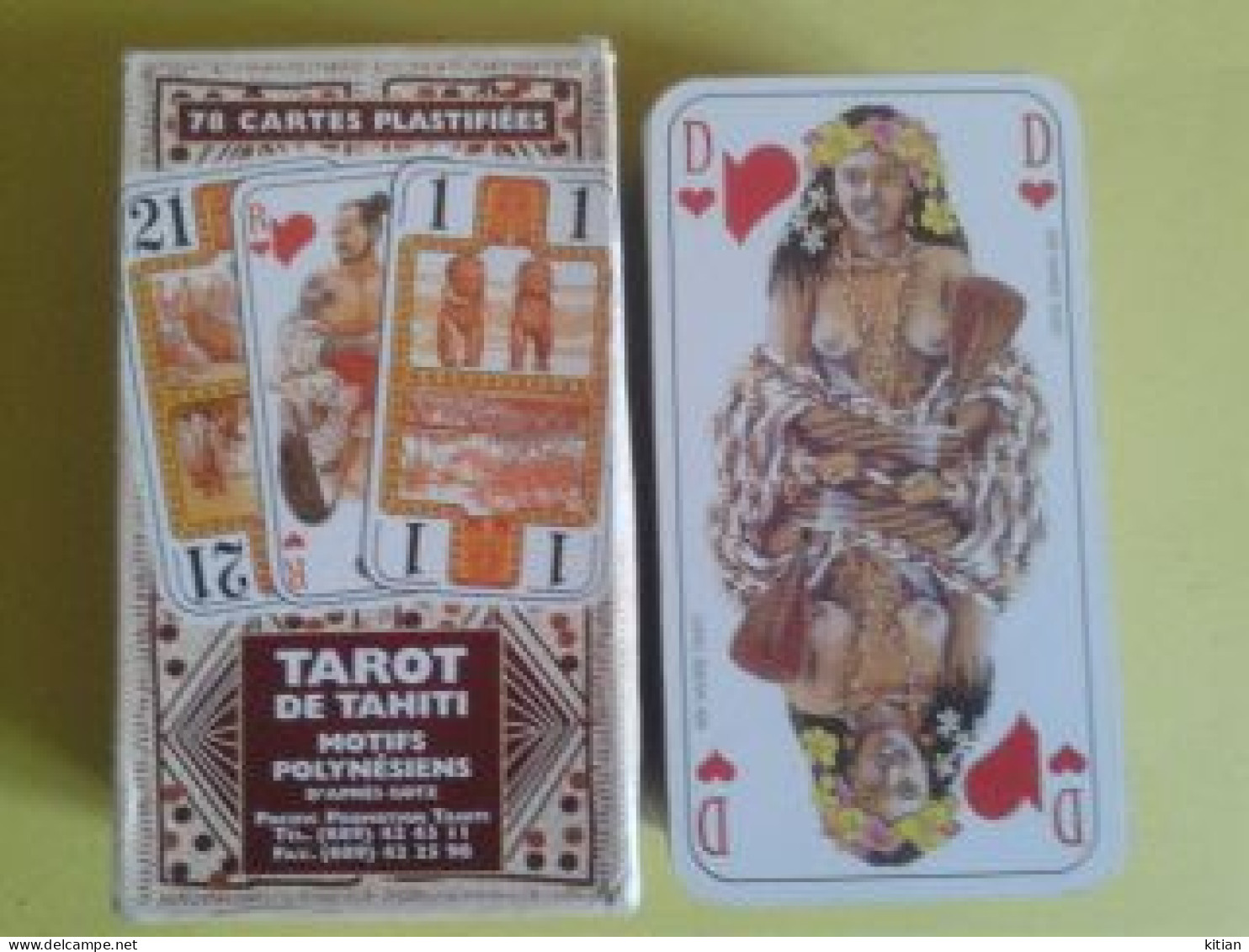 Tarot De Tahiti. Motifs Polynésiens. Belles Figures. Jeu Bon état. Boite Carton Dechirée Sur Un Coté Et Rescotchée. - Carte Da Gioco