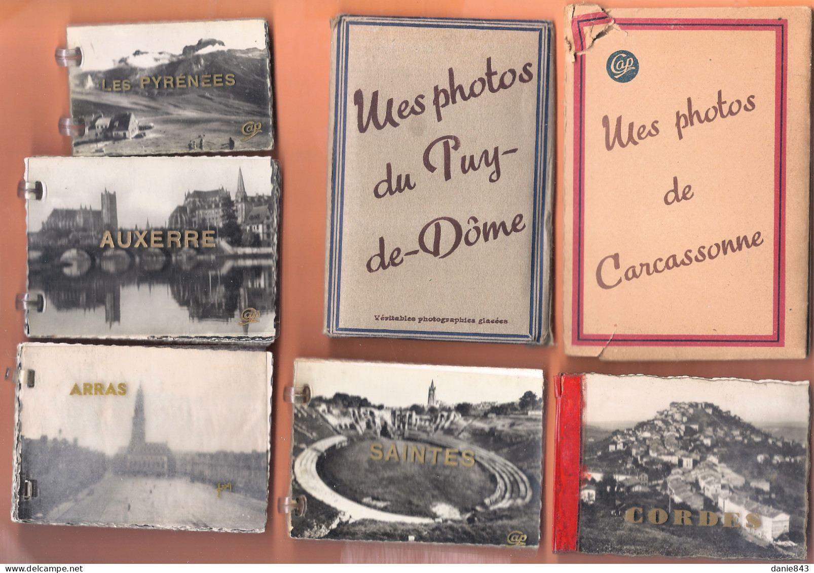 Lot De 32 Pochettes Photos De France - De 10 à 20 Photos + 1 Trentaine D'images En Vrac Soit Environ 500 Pièces - 100 - 499 Postcards